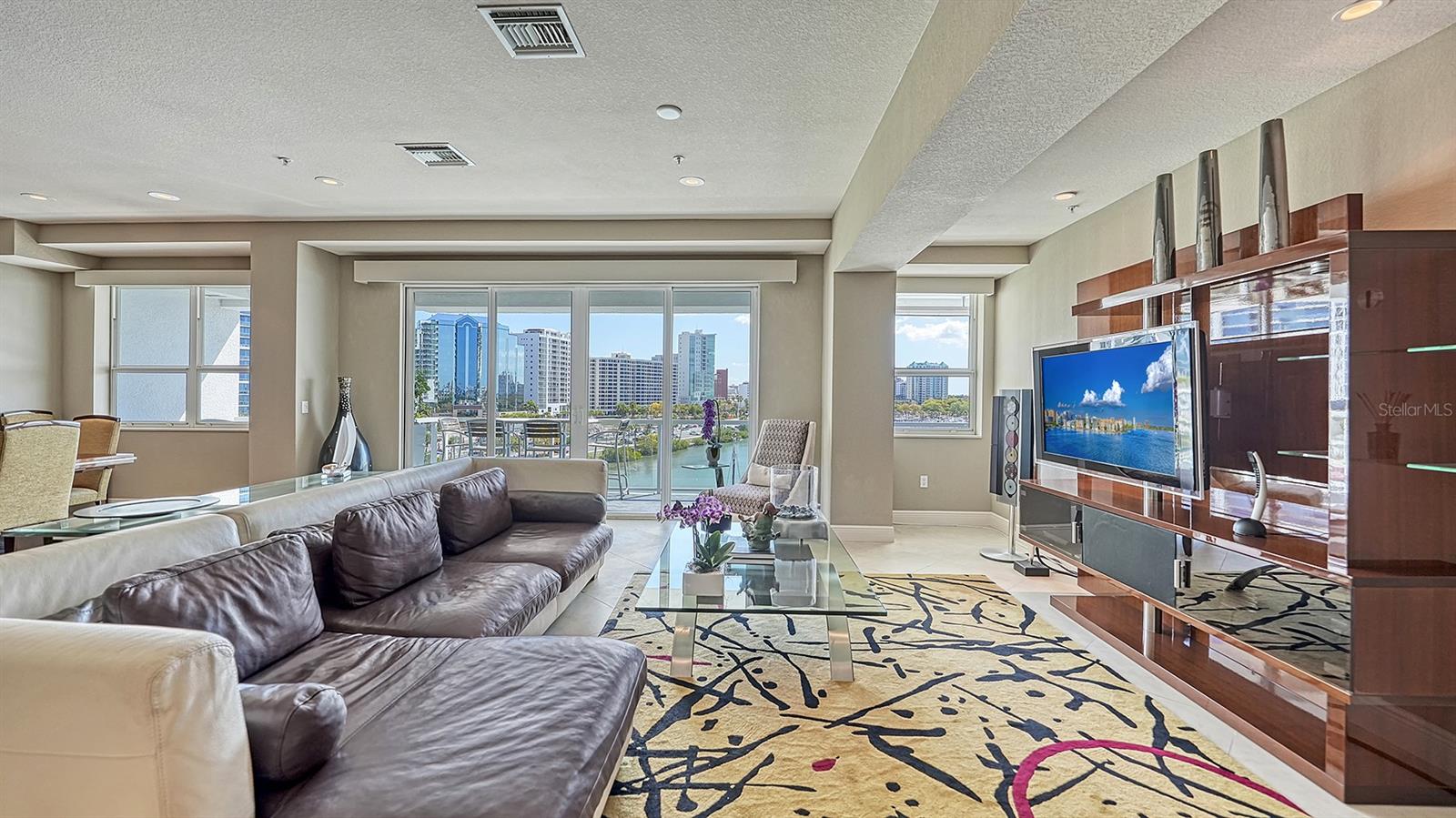 650 GOLDEN GATE PT #602