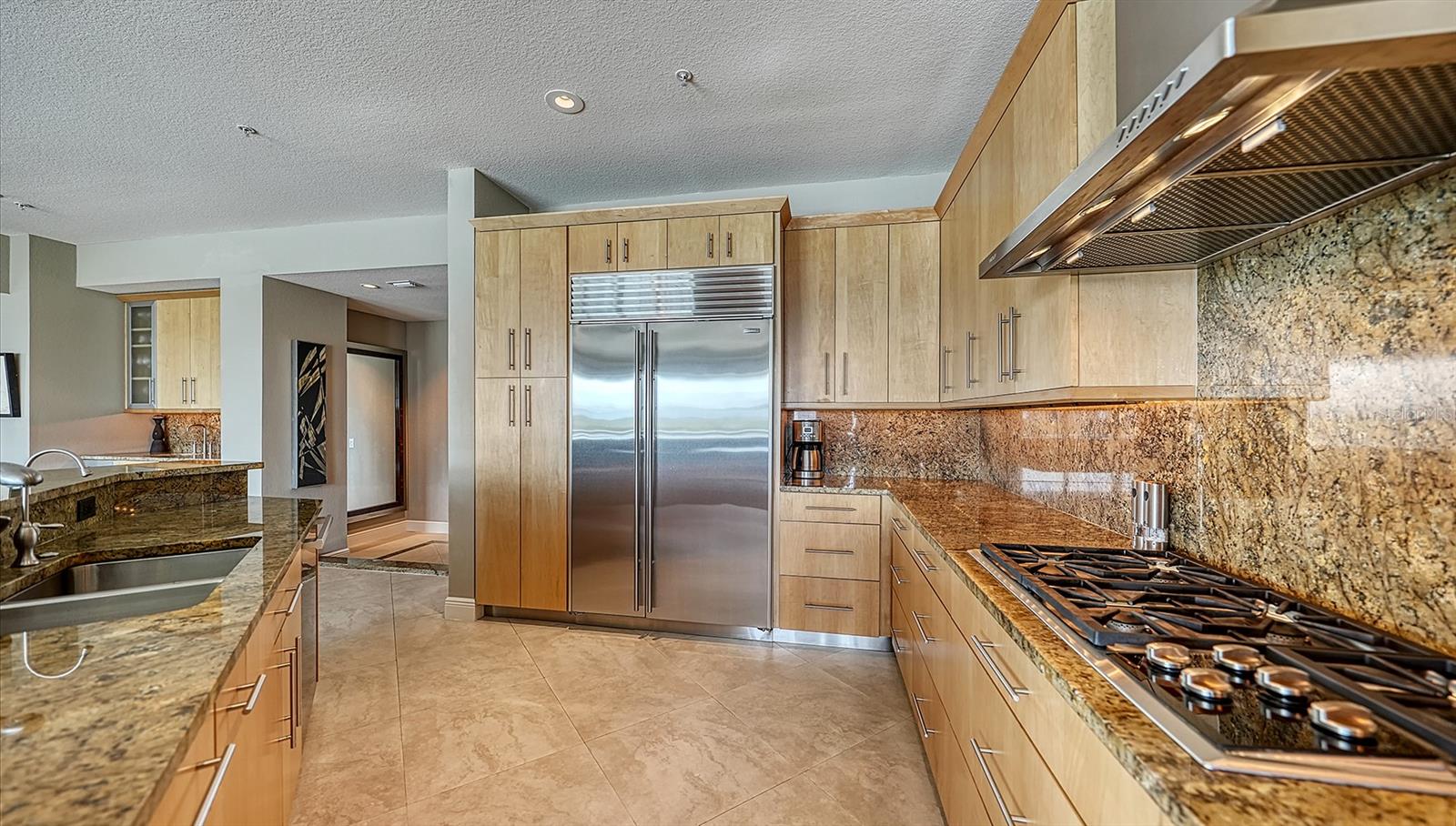 650 GOLDEN GATE PT #602