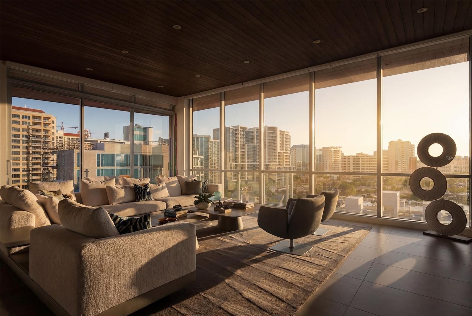 111 GOLDEN GATE PT #802PH