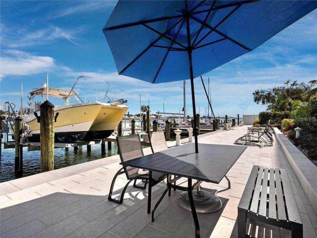 650 GOLDEN GATE PT #403