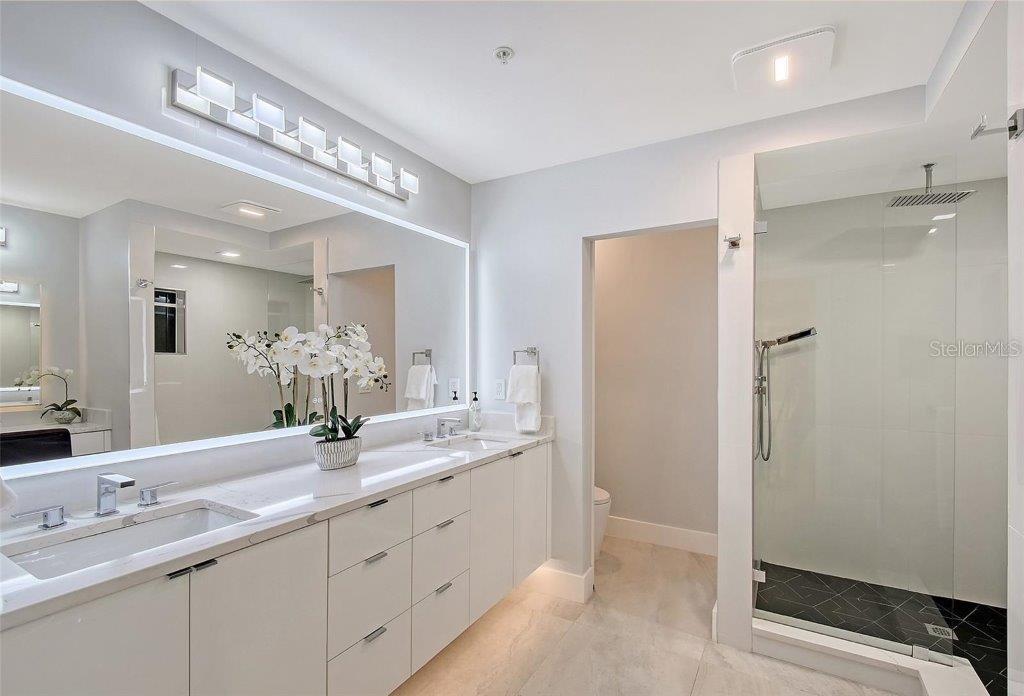 650 GOLDEN GATE PT #403