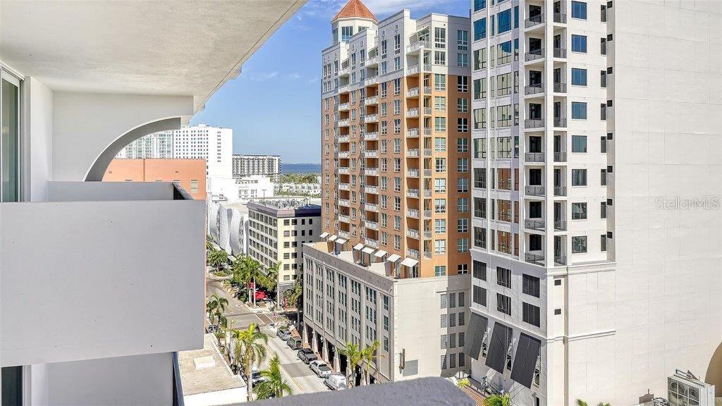 101 S GULFSTREAM AVE #15B