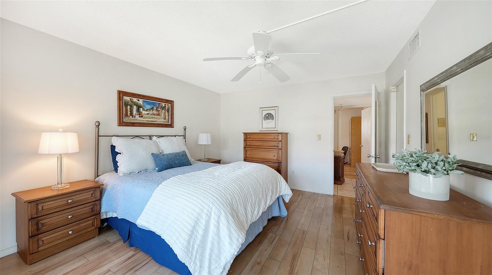 1257 S PORTOFINO DR #203