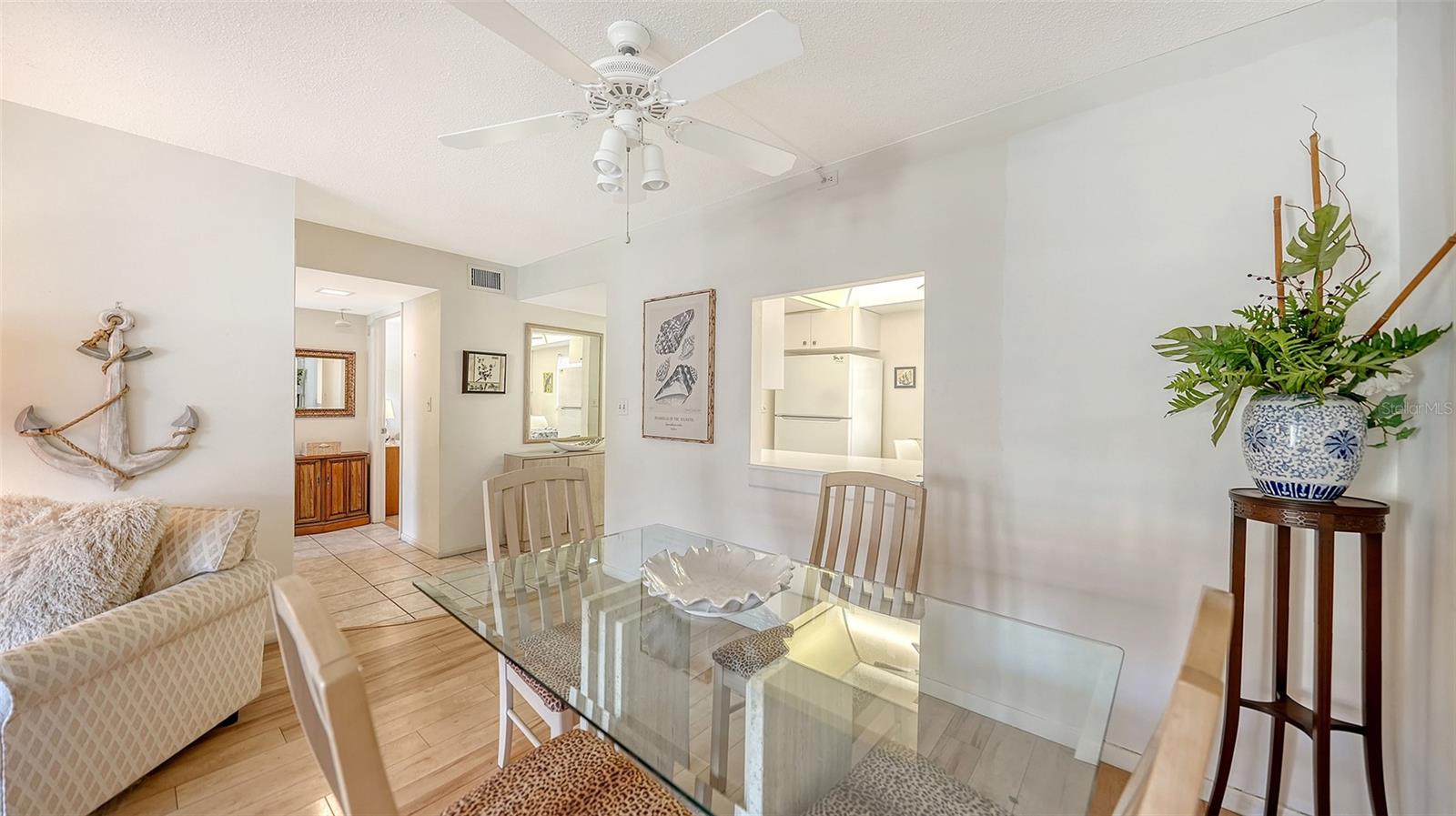 1257 S PORTOFINO DR #203