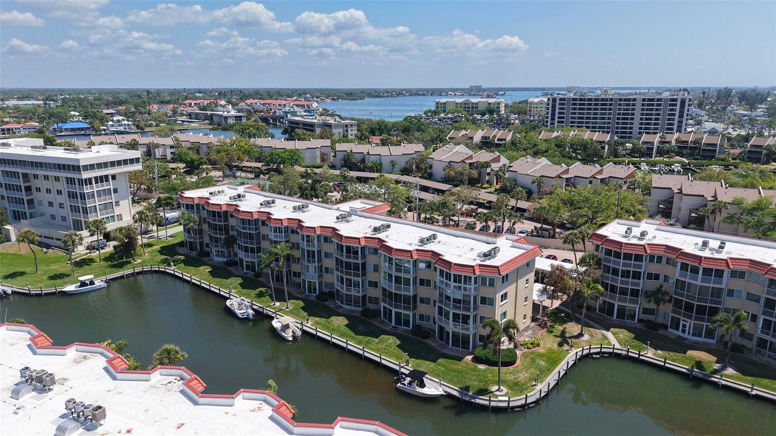 1257 S PORTOFINO DR #203