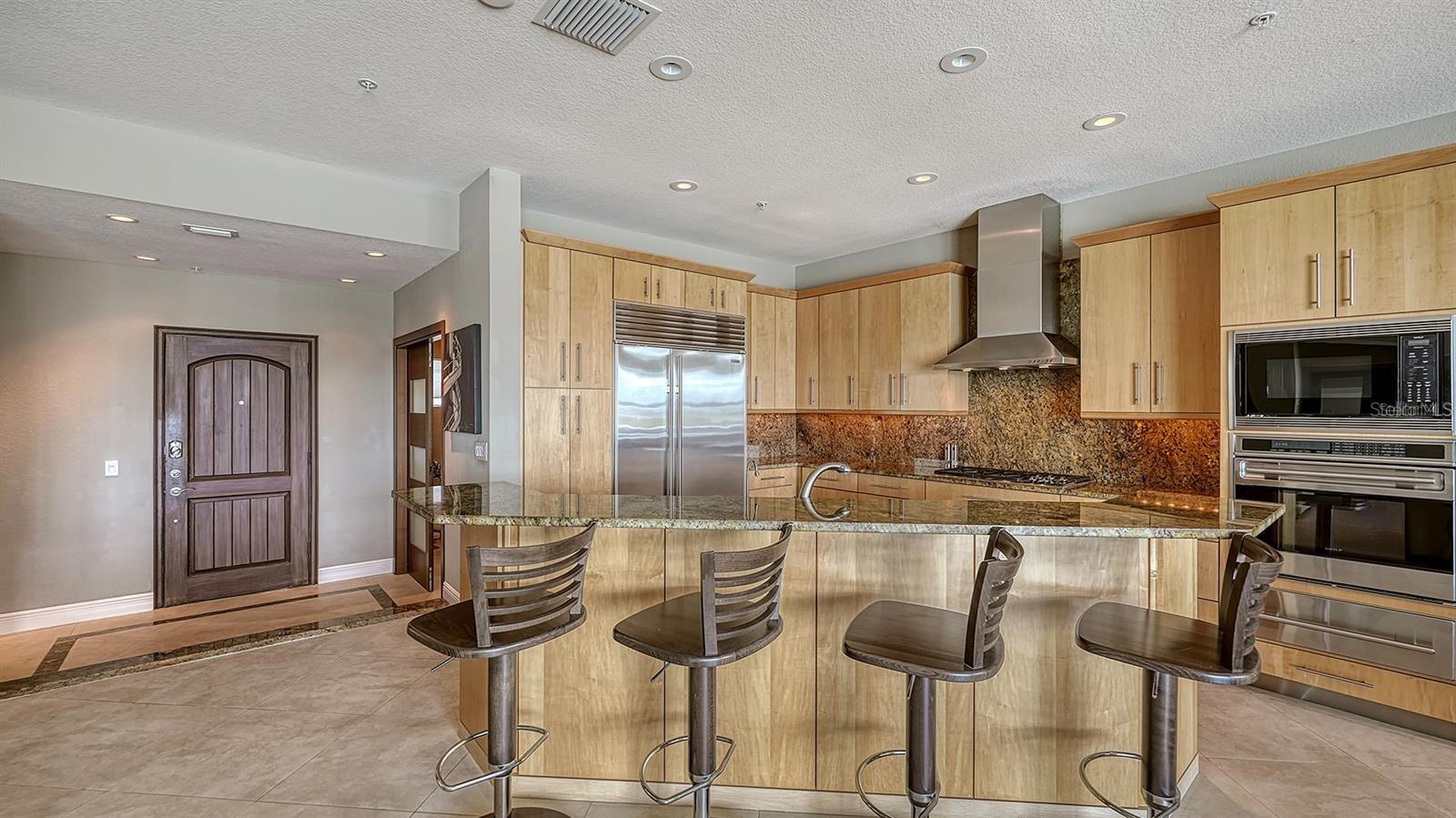 650 GOLDEN GATE PT #602