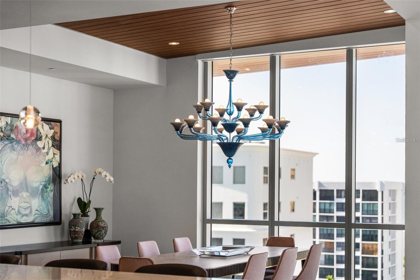 111 GOLDEN GATE PT #802PH