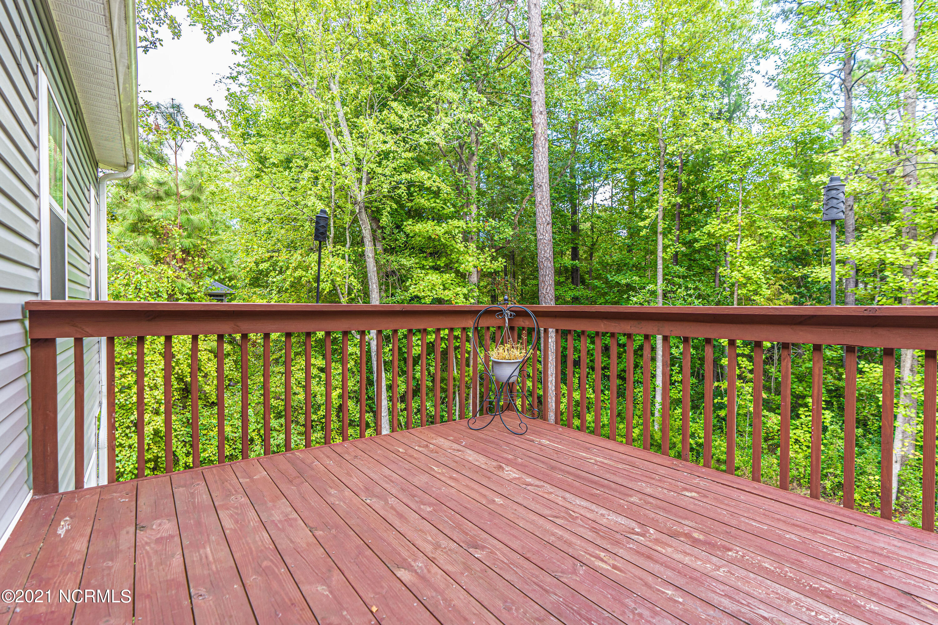 55 Bridle Path Circle