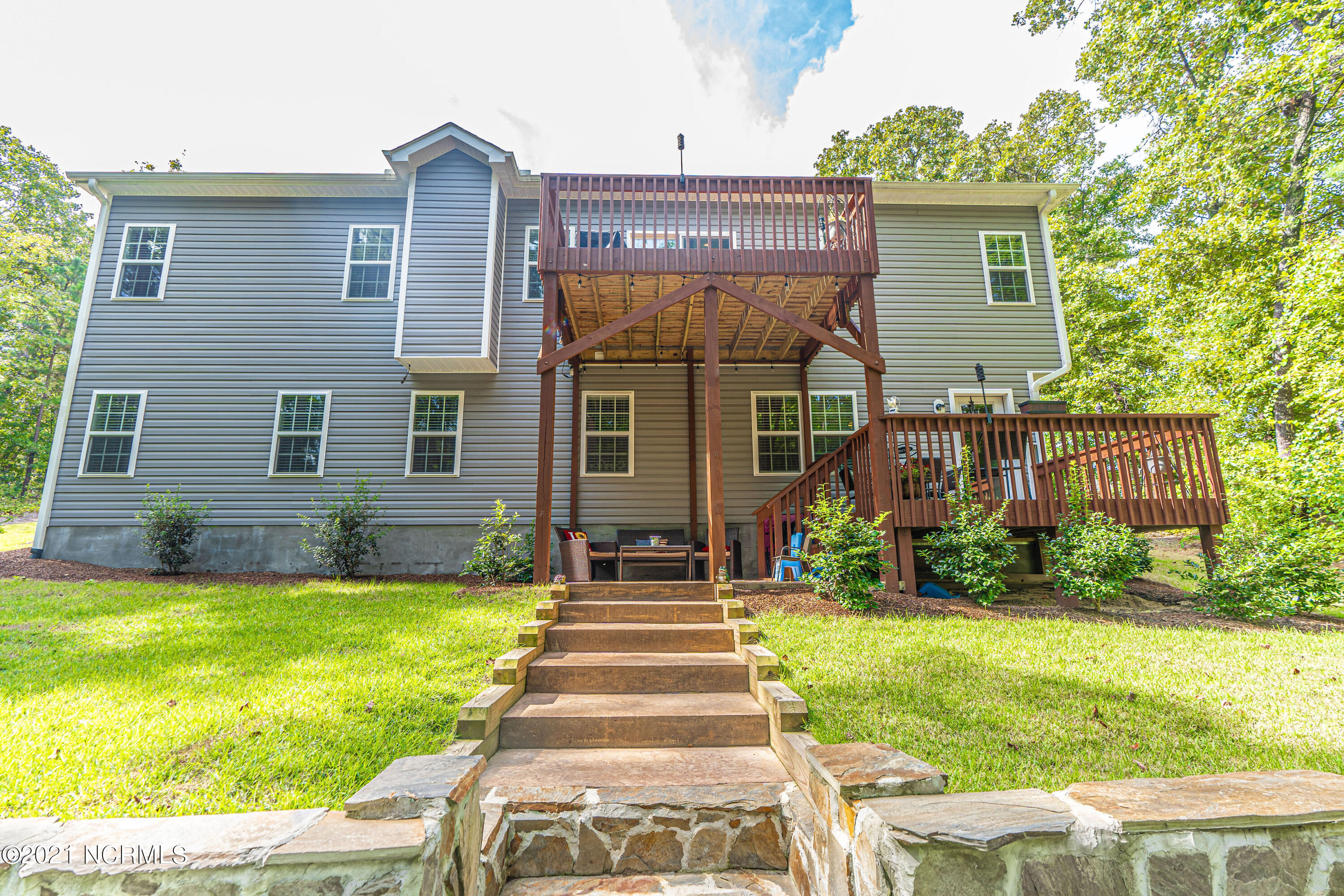 55 Bridle Path Circle