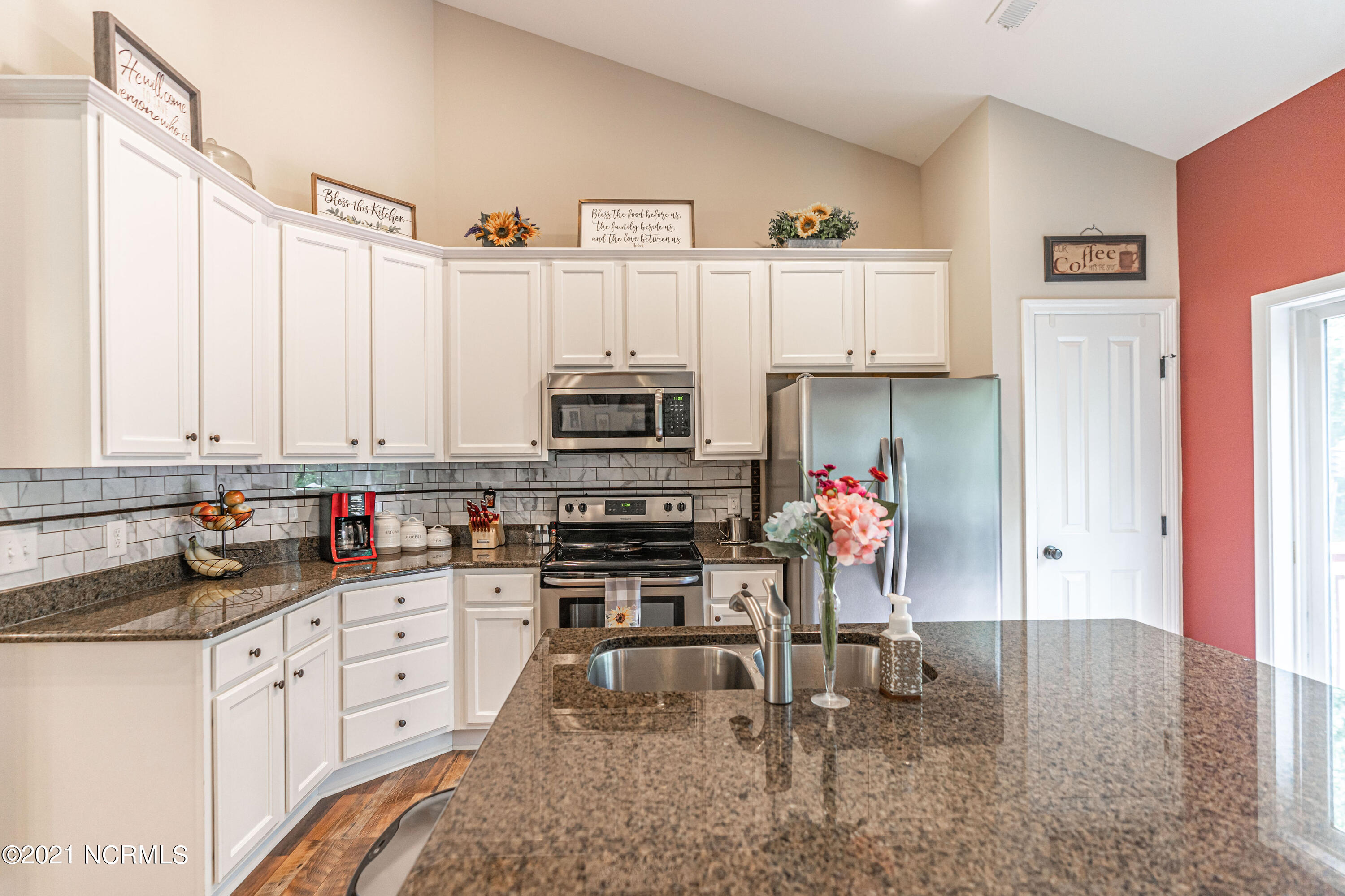 55 Bridle Path Circle