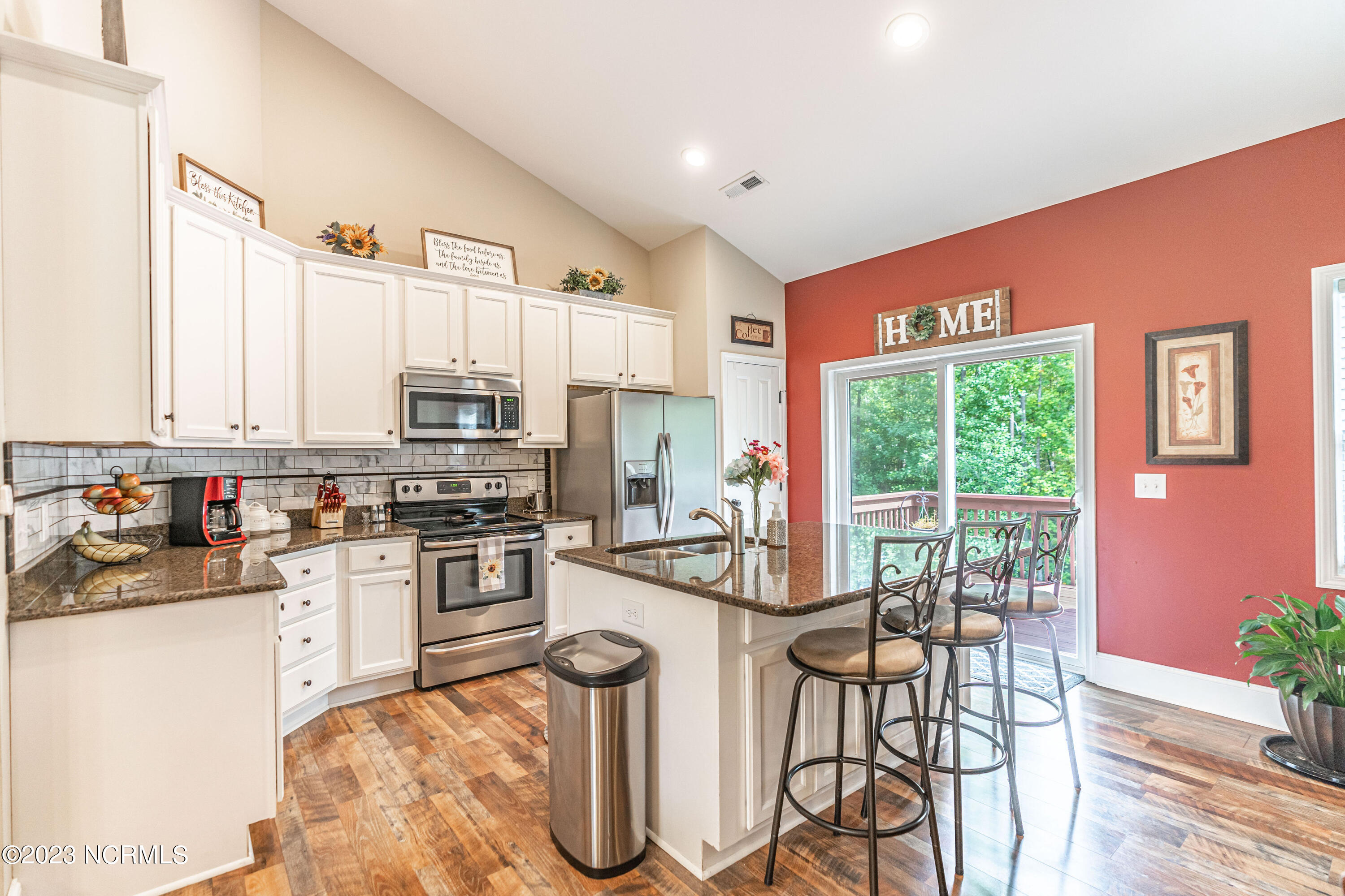 55 Bridle Path Circle