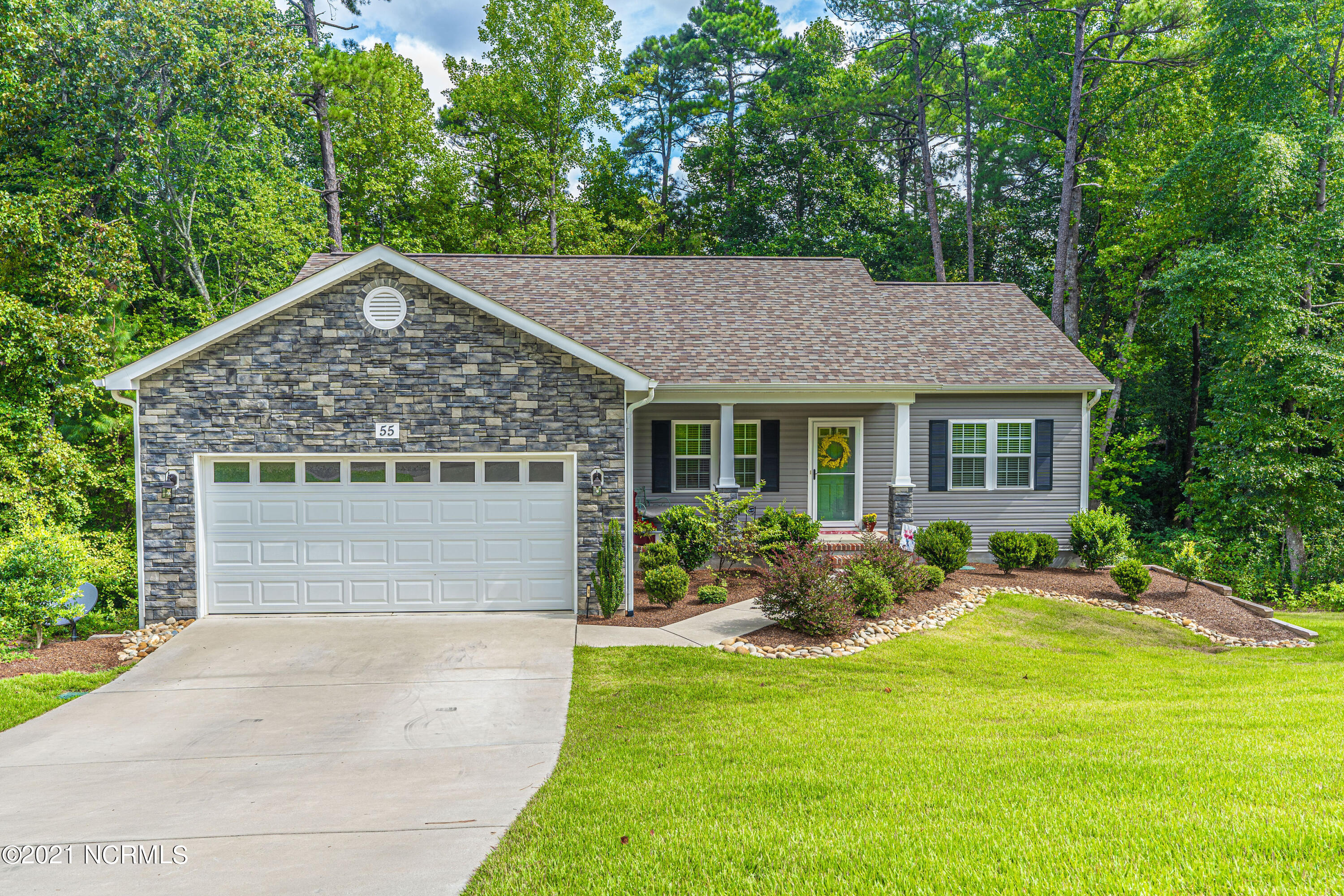 55 Bridle Path Circle