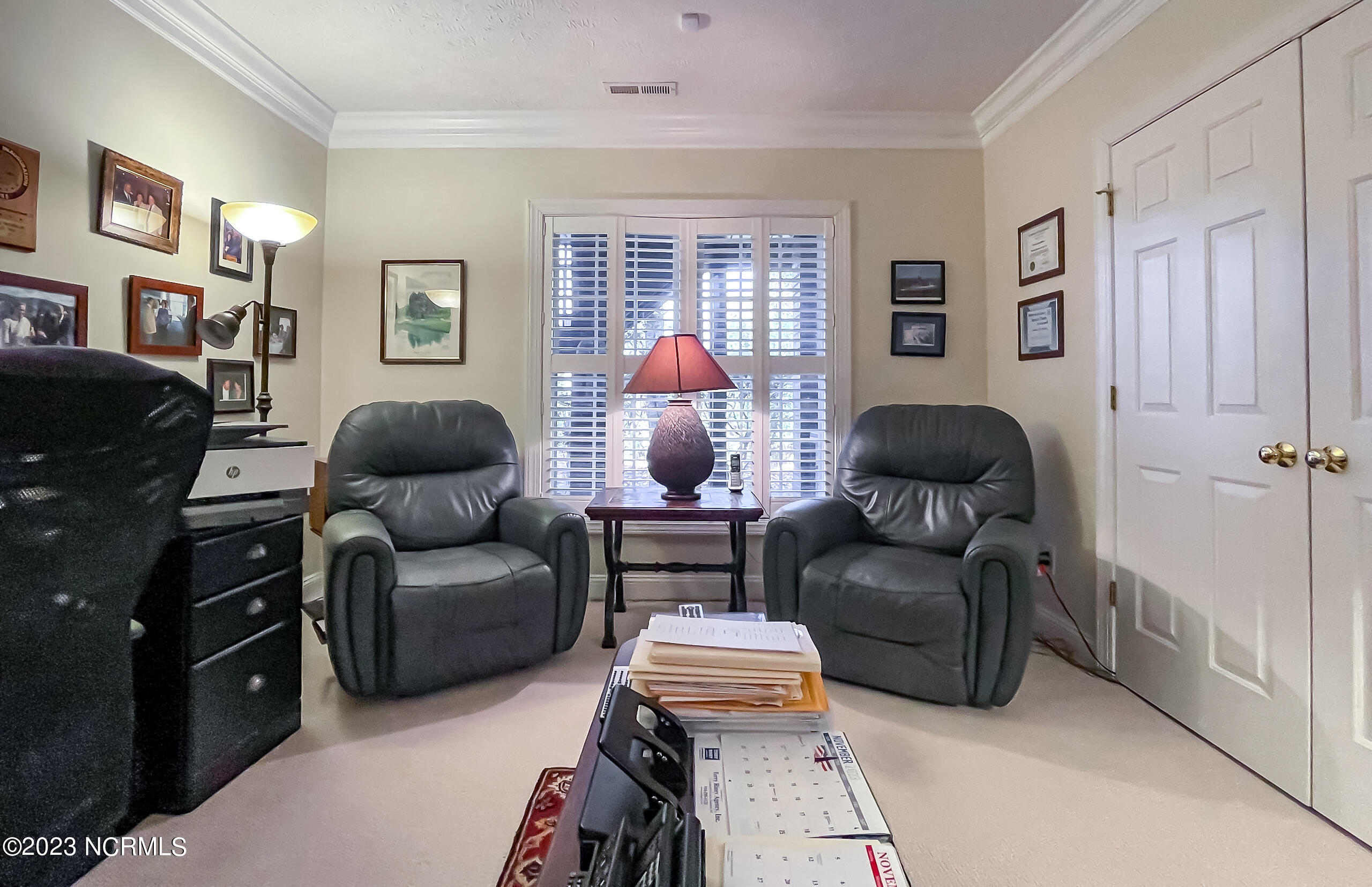 115 Lake Forest Drive SW