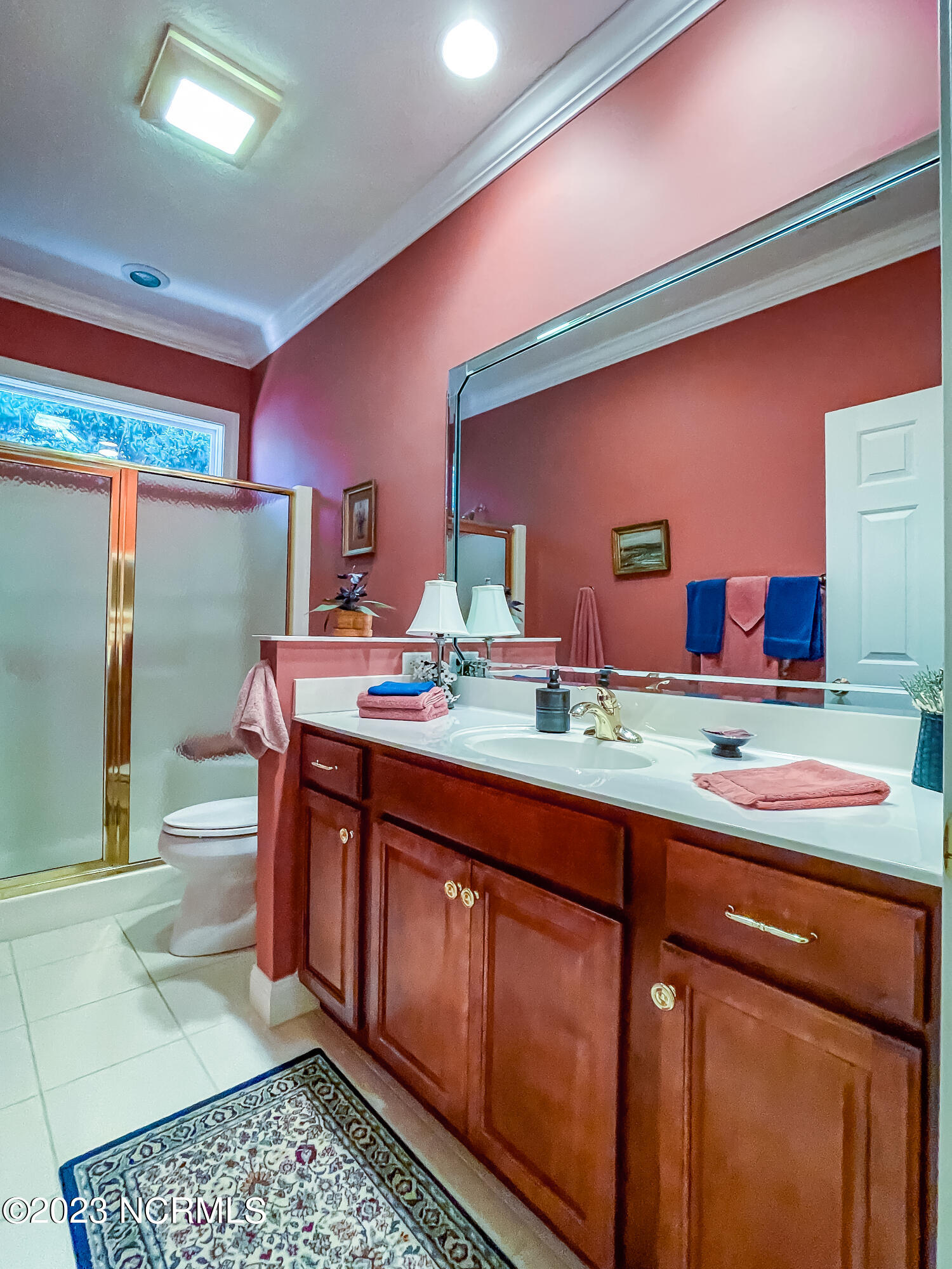 115 Lake Forest Drive SW