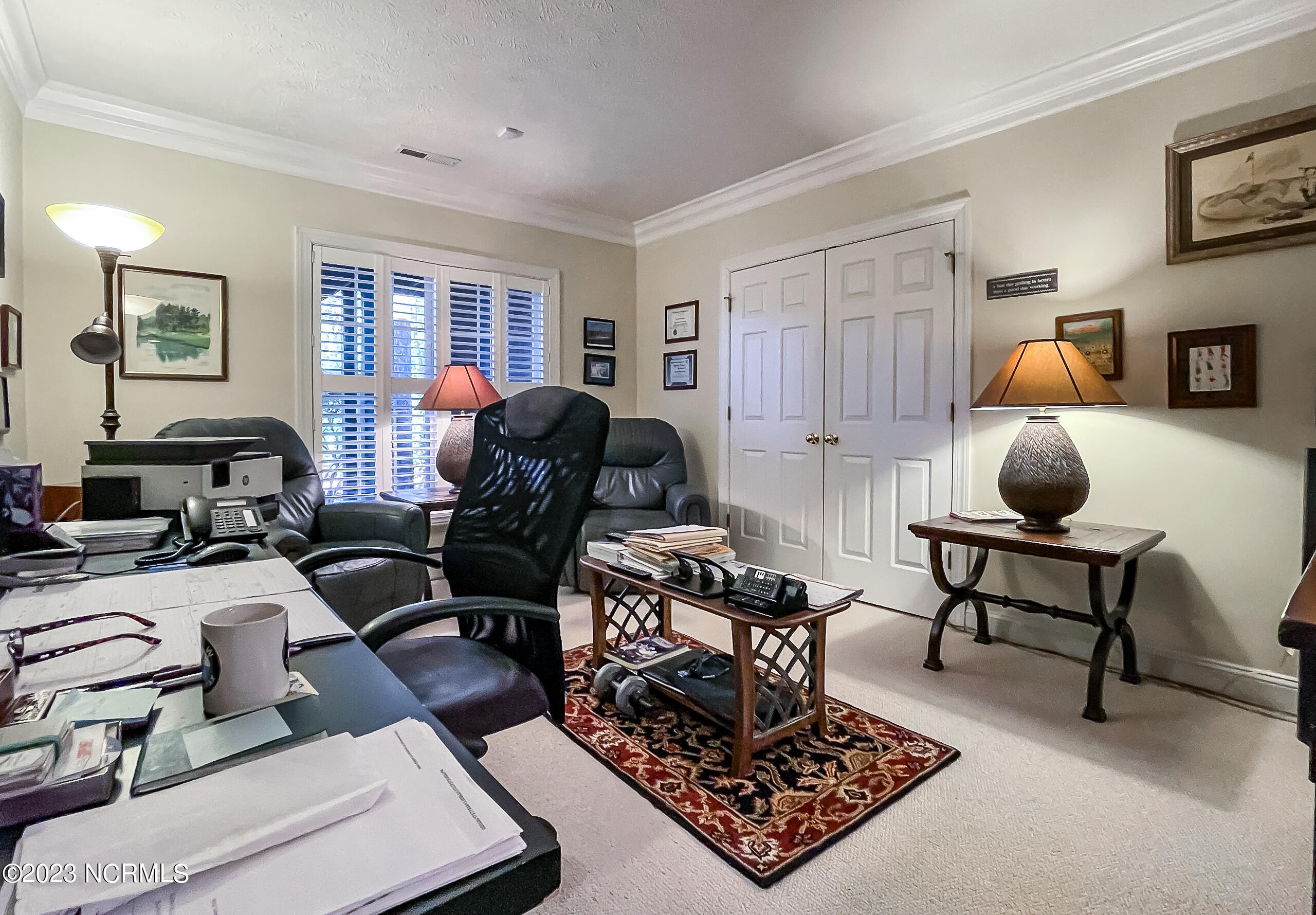 115 Lake Forest Drive SW