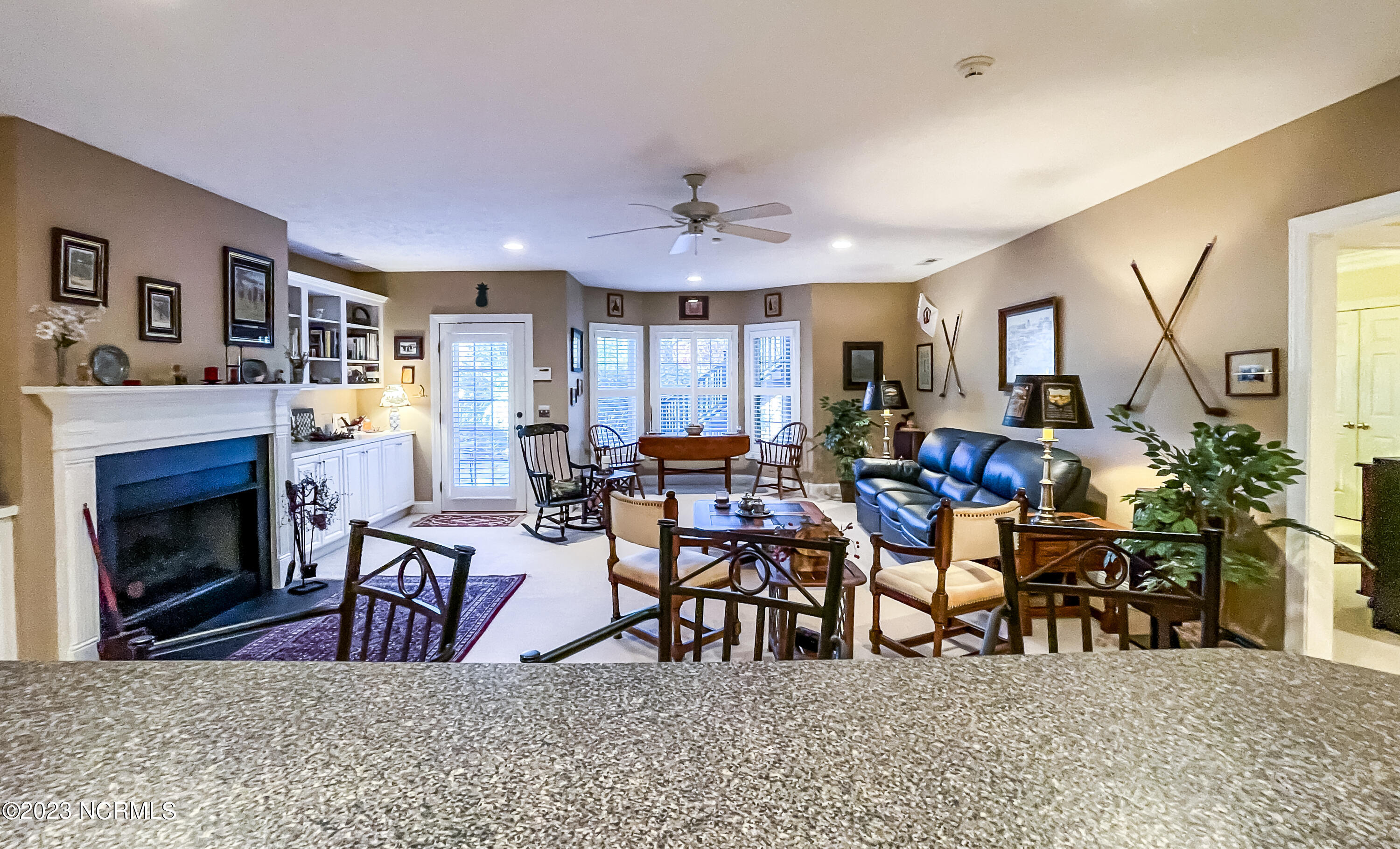 115 Lake Forest Drive SW