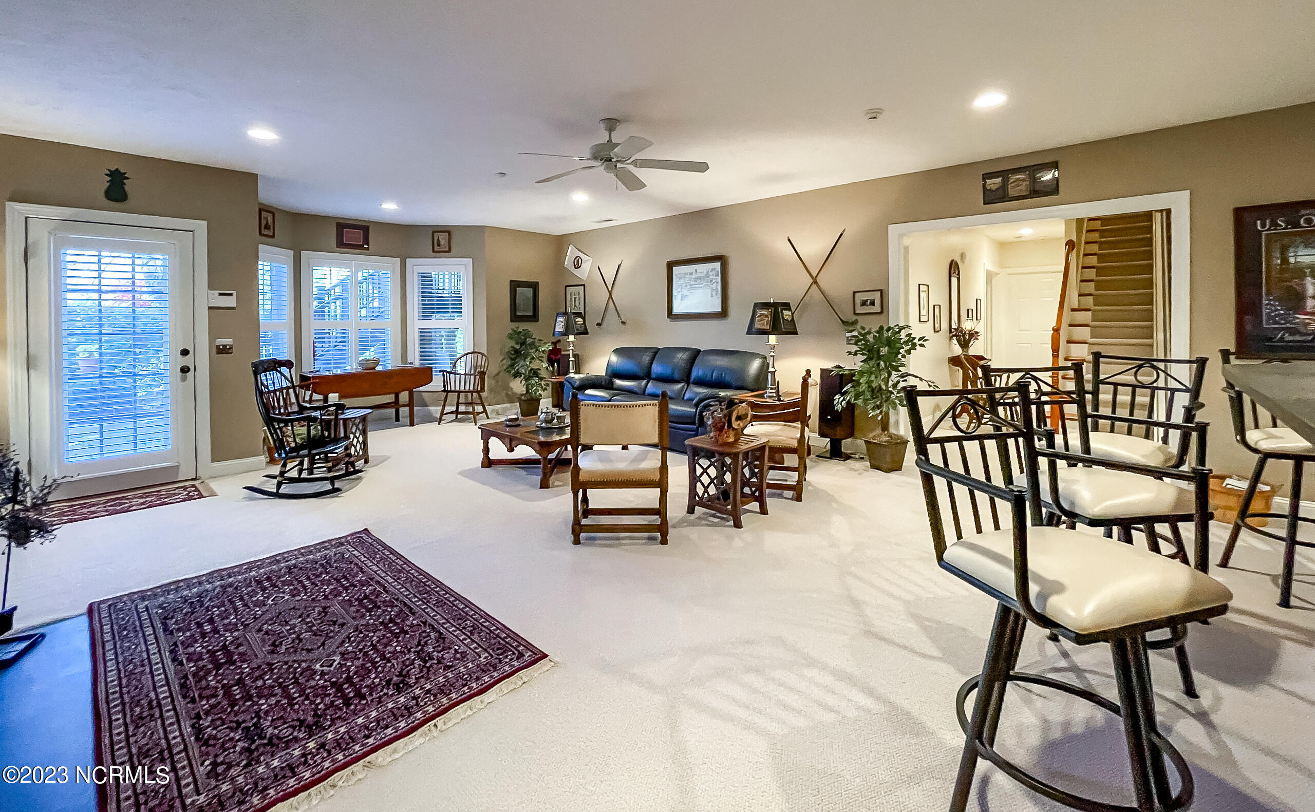 115 Lake Forest Drive SW