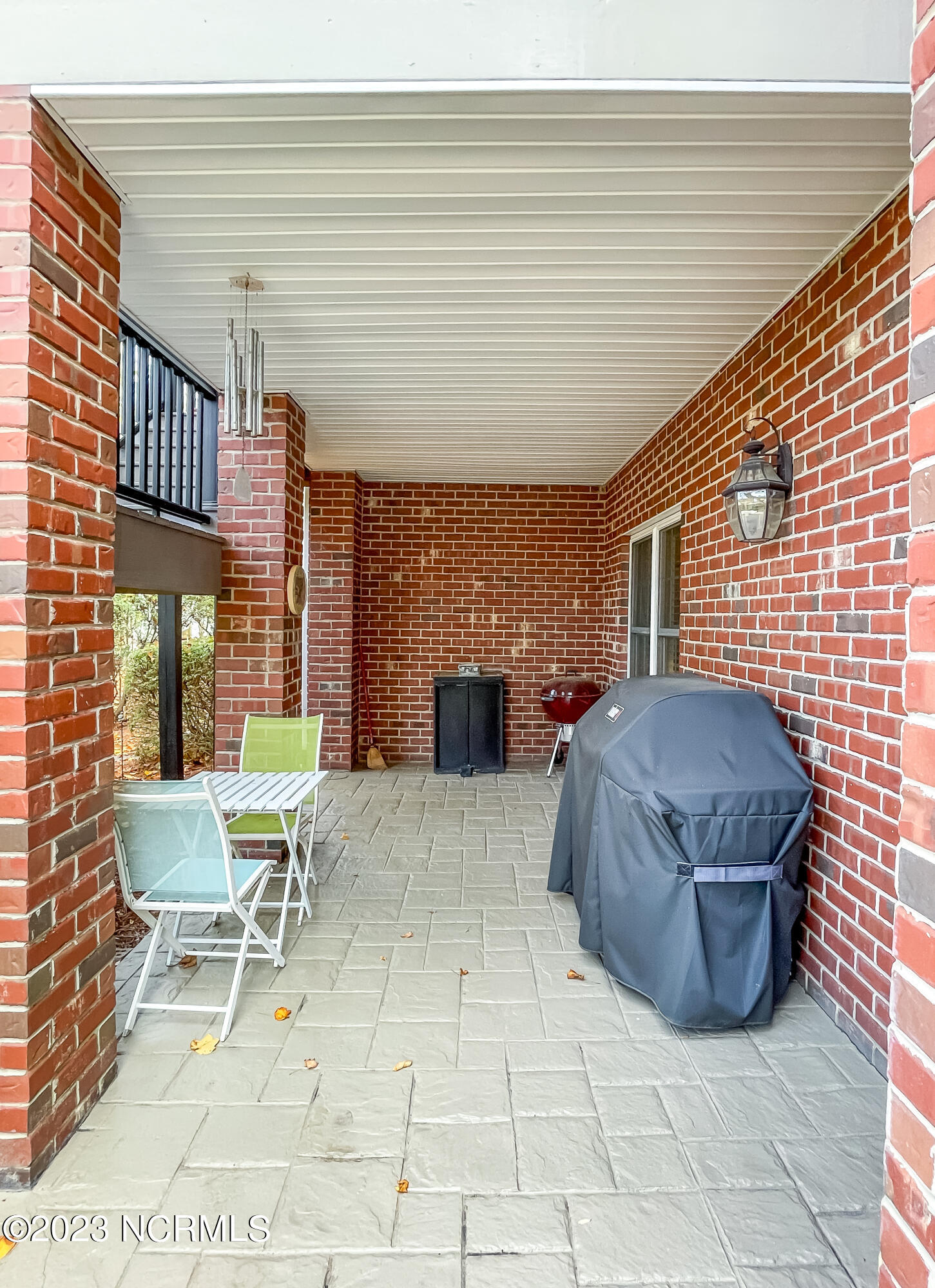 115 Lake Forest Drive SW