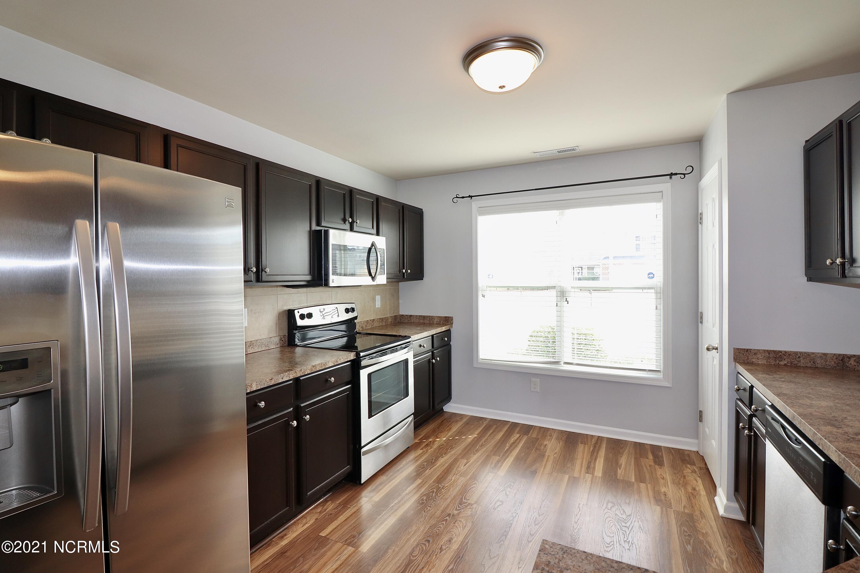 198 Collinwood Drive