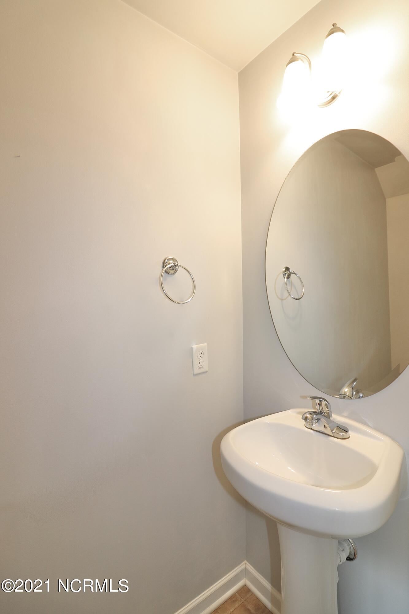 198 Collinwood Drive