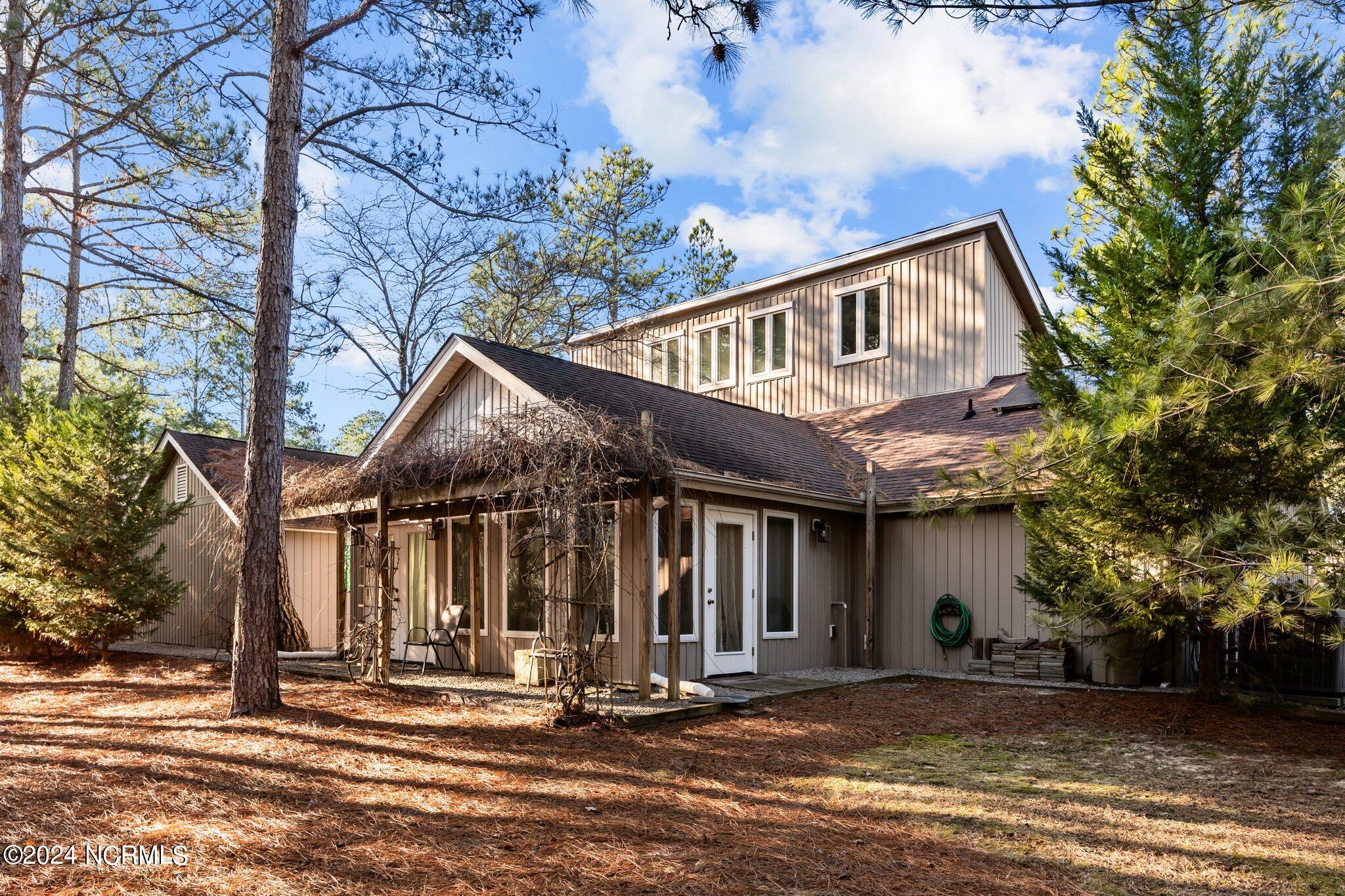 6 Canter Place