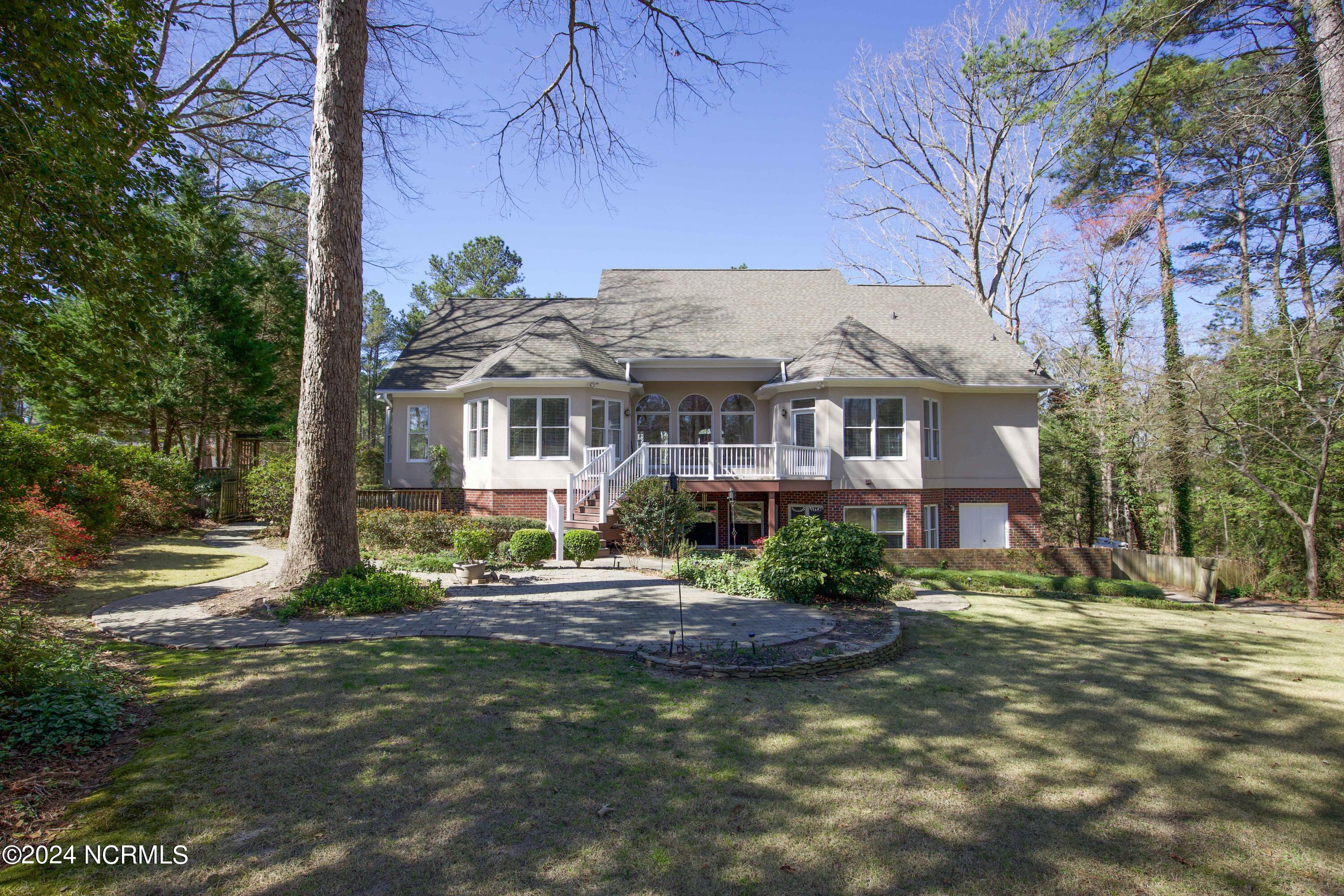671 Hickory Hill Lane