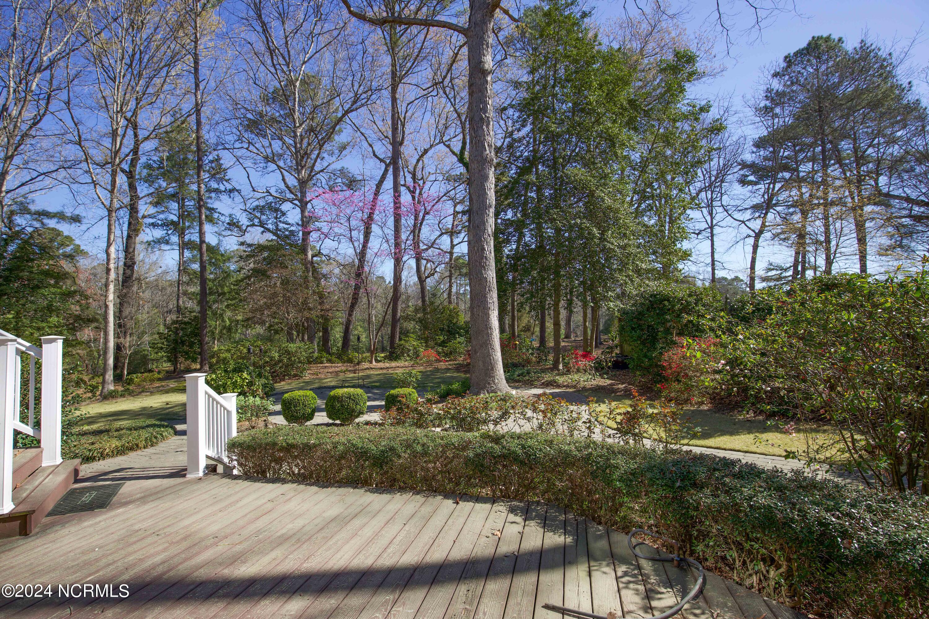 671 Hickory Hill Lane