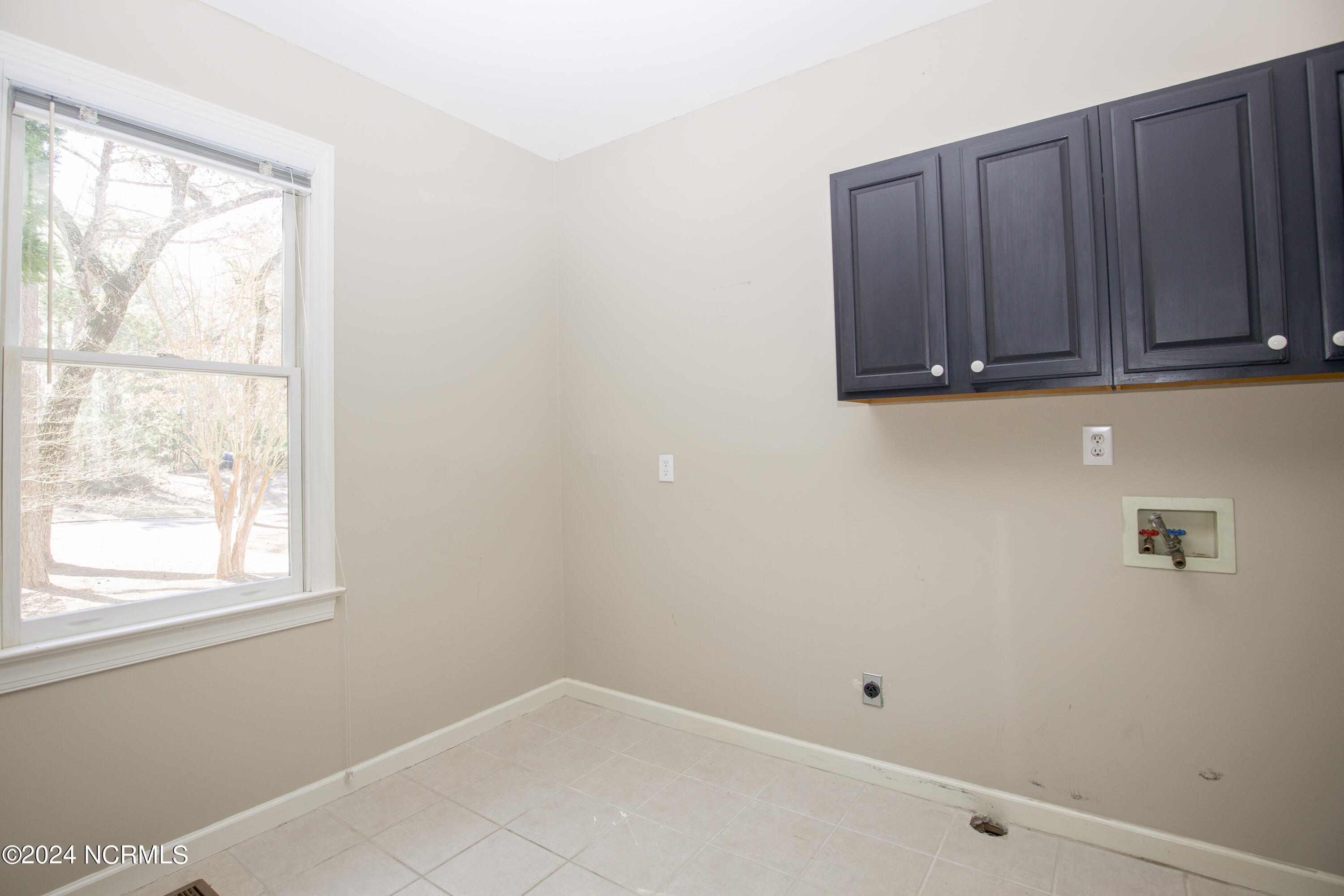 671 Hickory Hill Lane