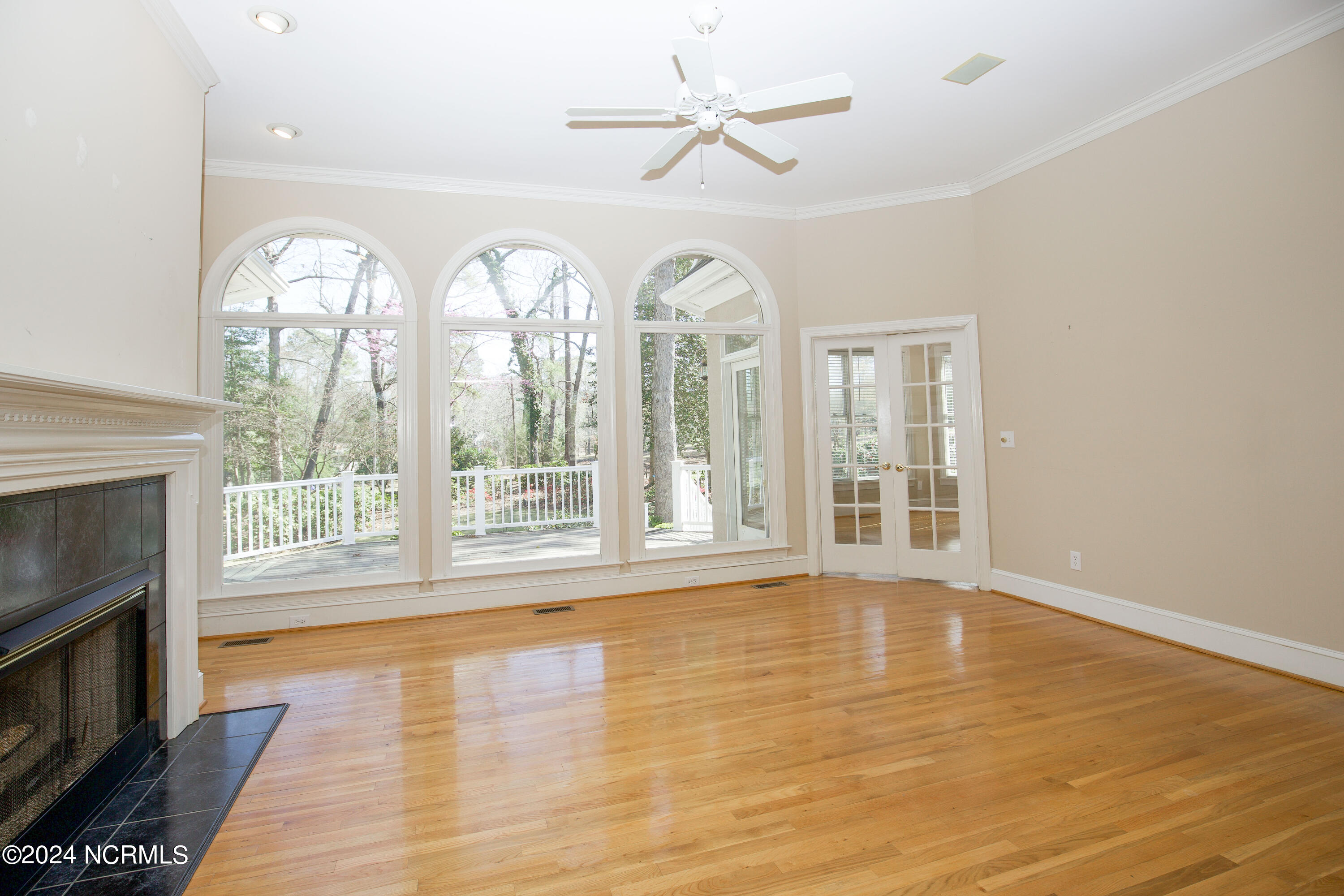 671 Hickory Hill Lane