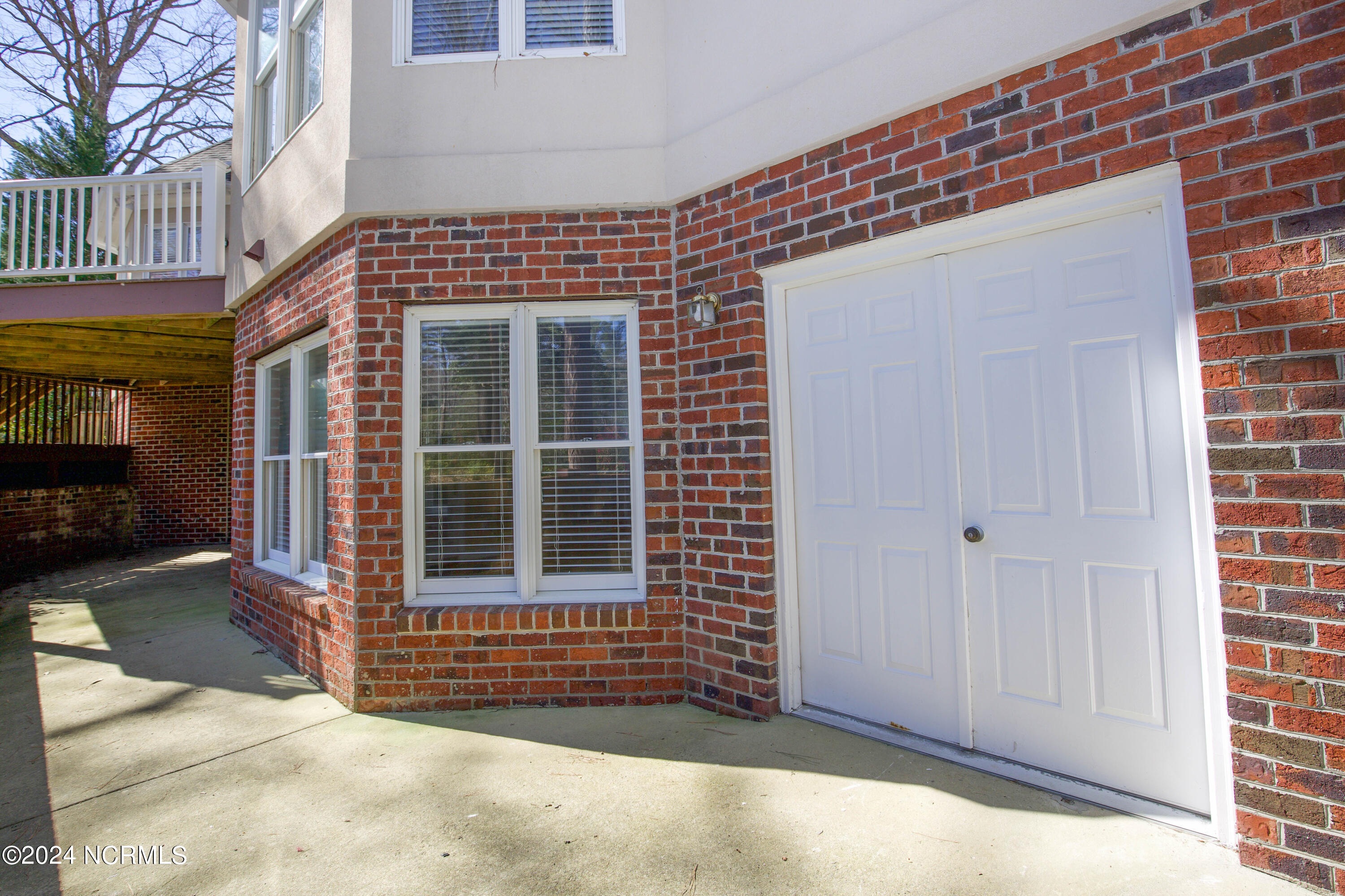 671 Hickory Hill Lane