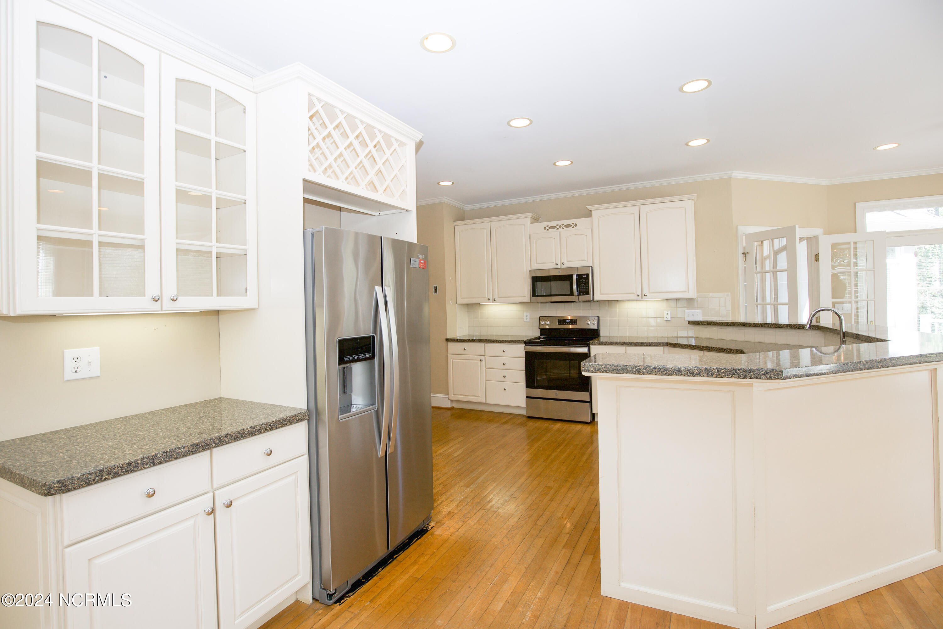 671 Hickory Hill Lane