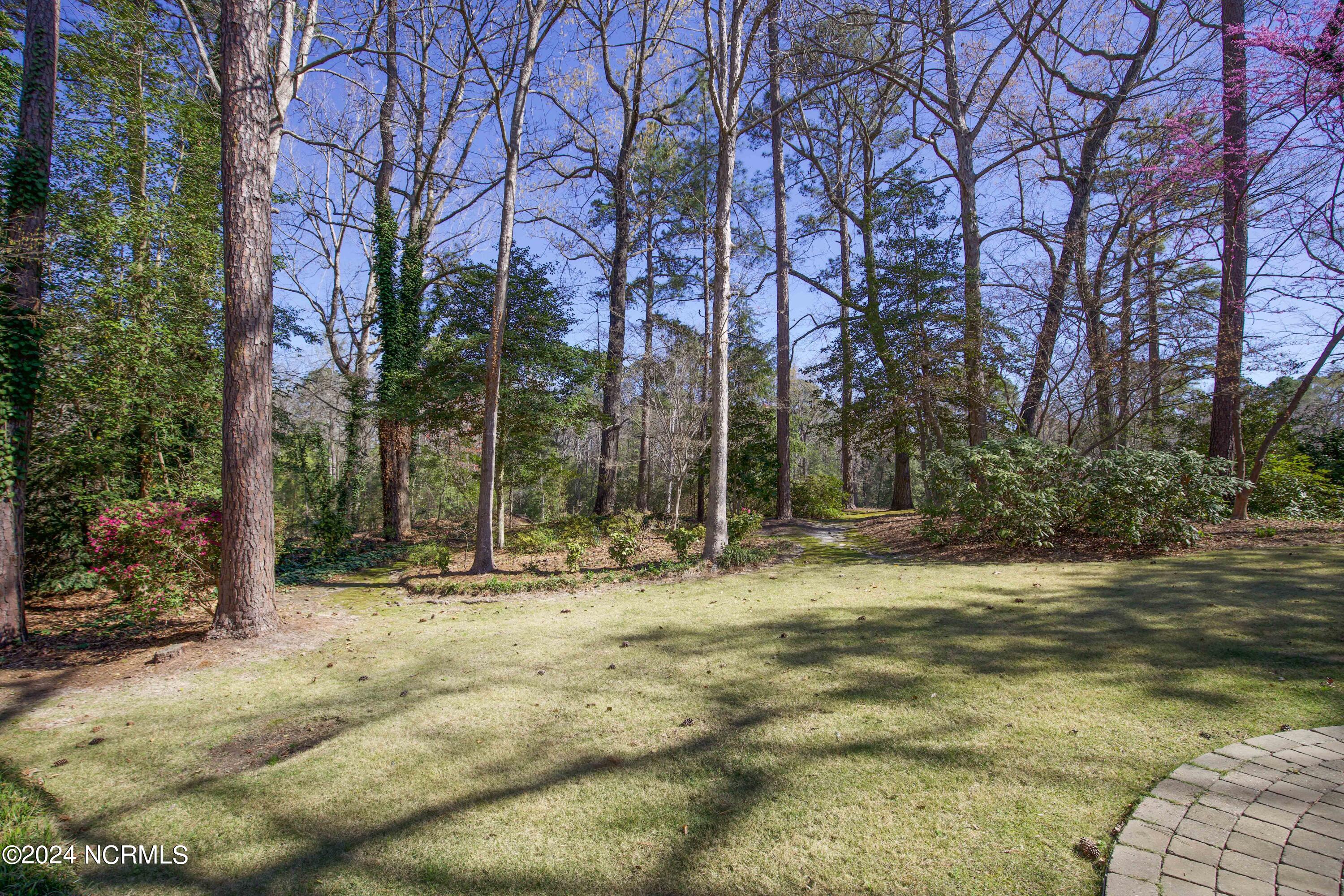 671 Hickory Hill Lane