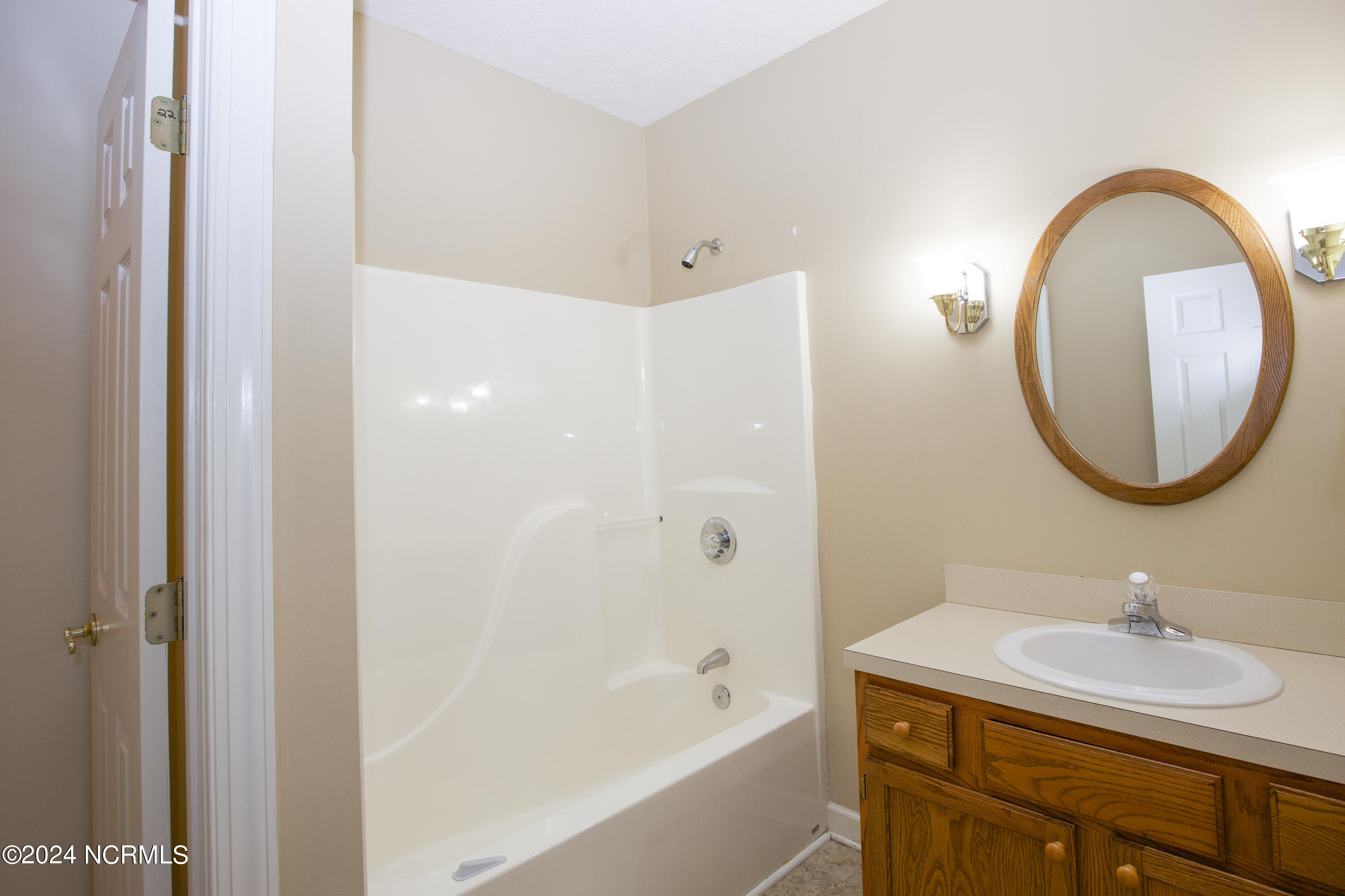 671 Hickory Hill Lane