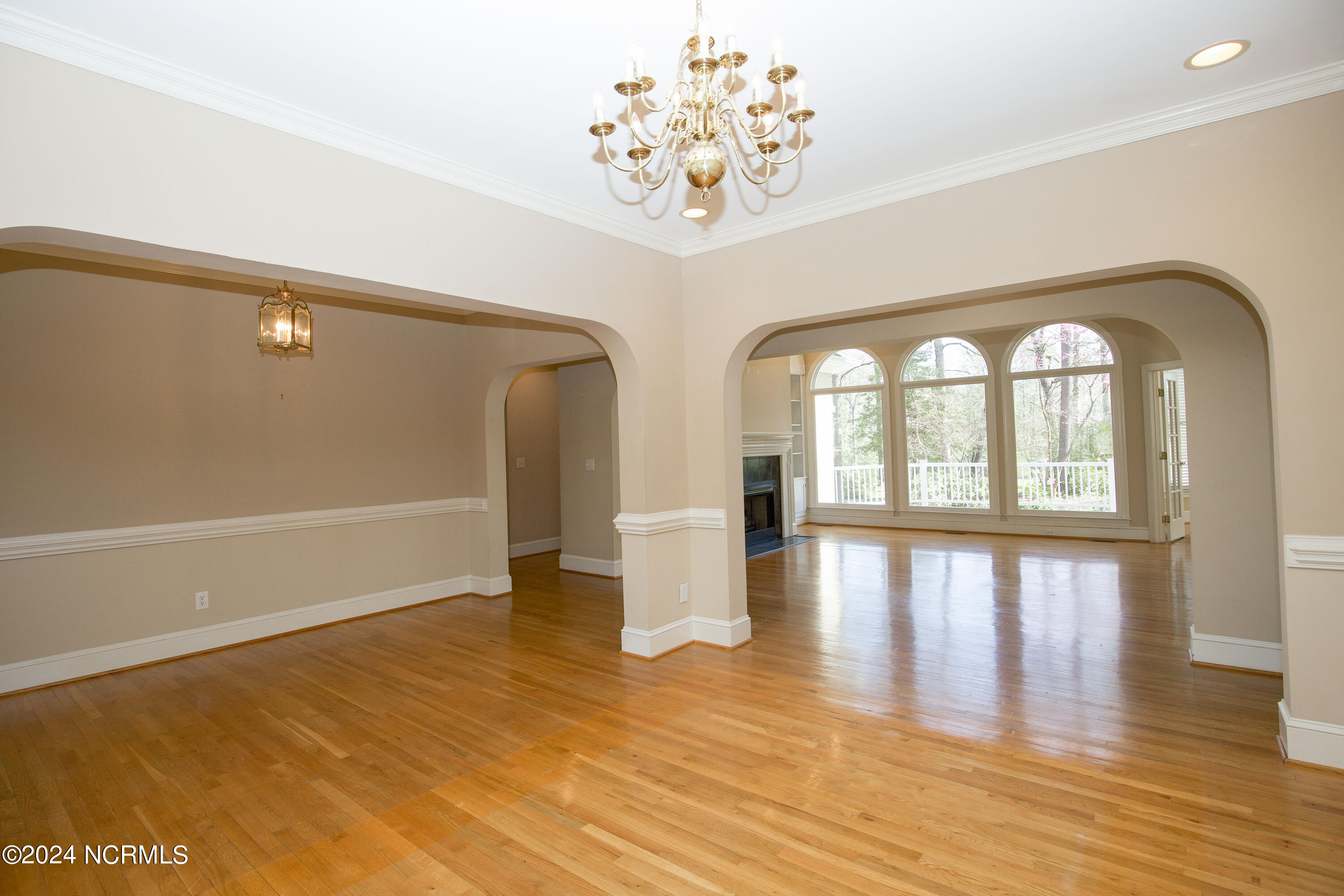 671 Hickory Hill Lane