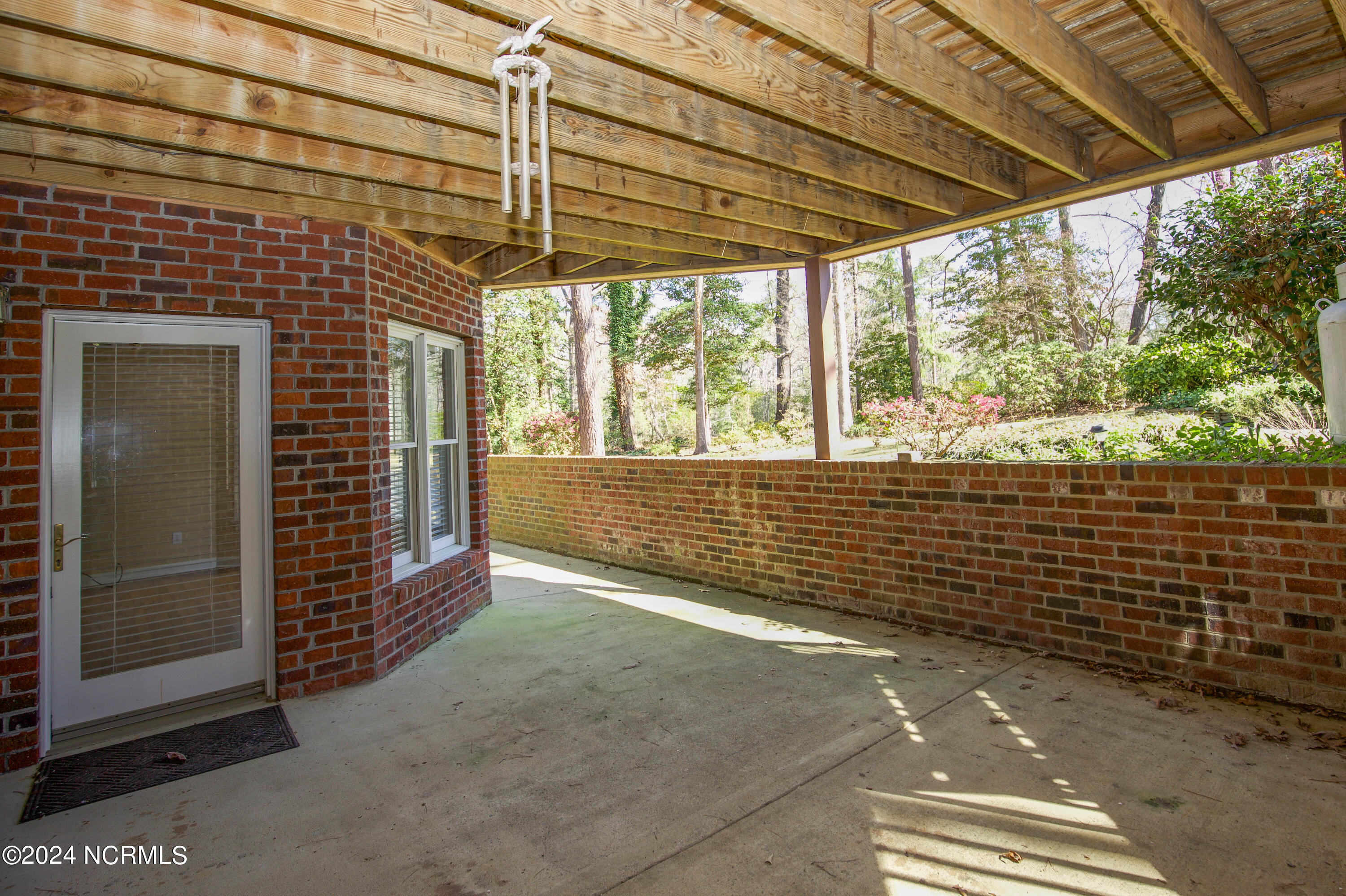 671 Hickory Hill Lane