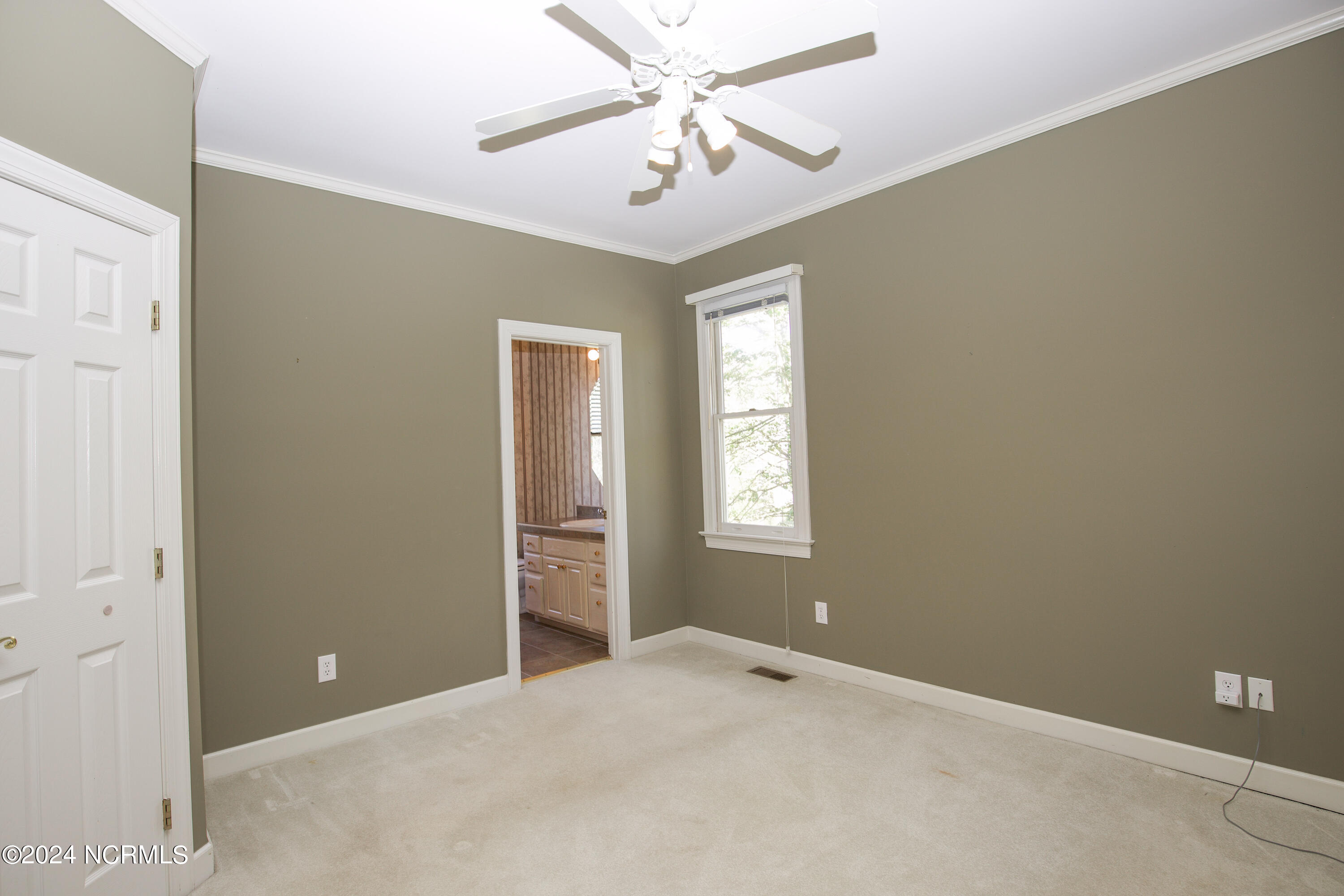 671 Hickory Hill Lane