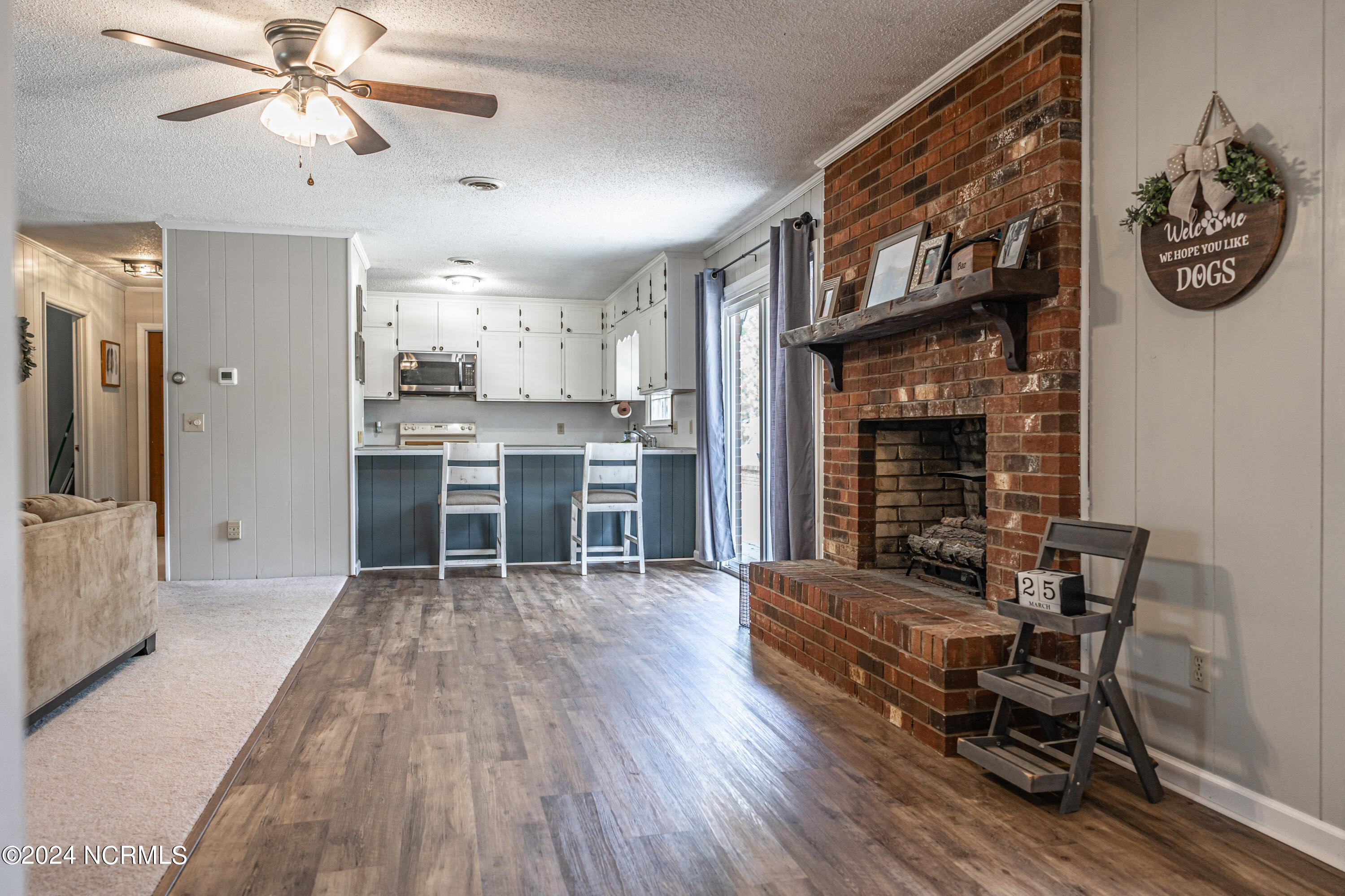 309 Pinecrest Court Road