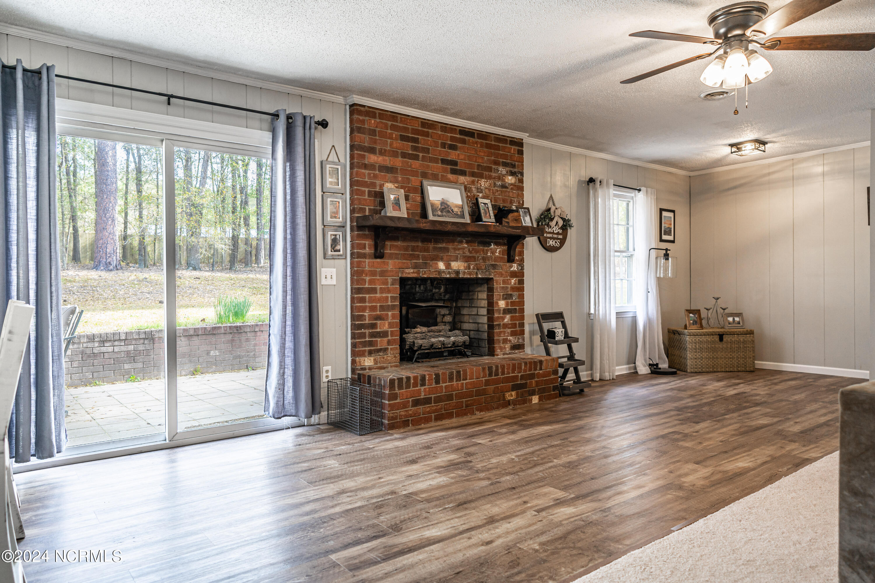 309 Pinecrest Court Road