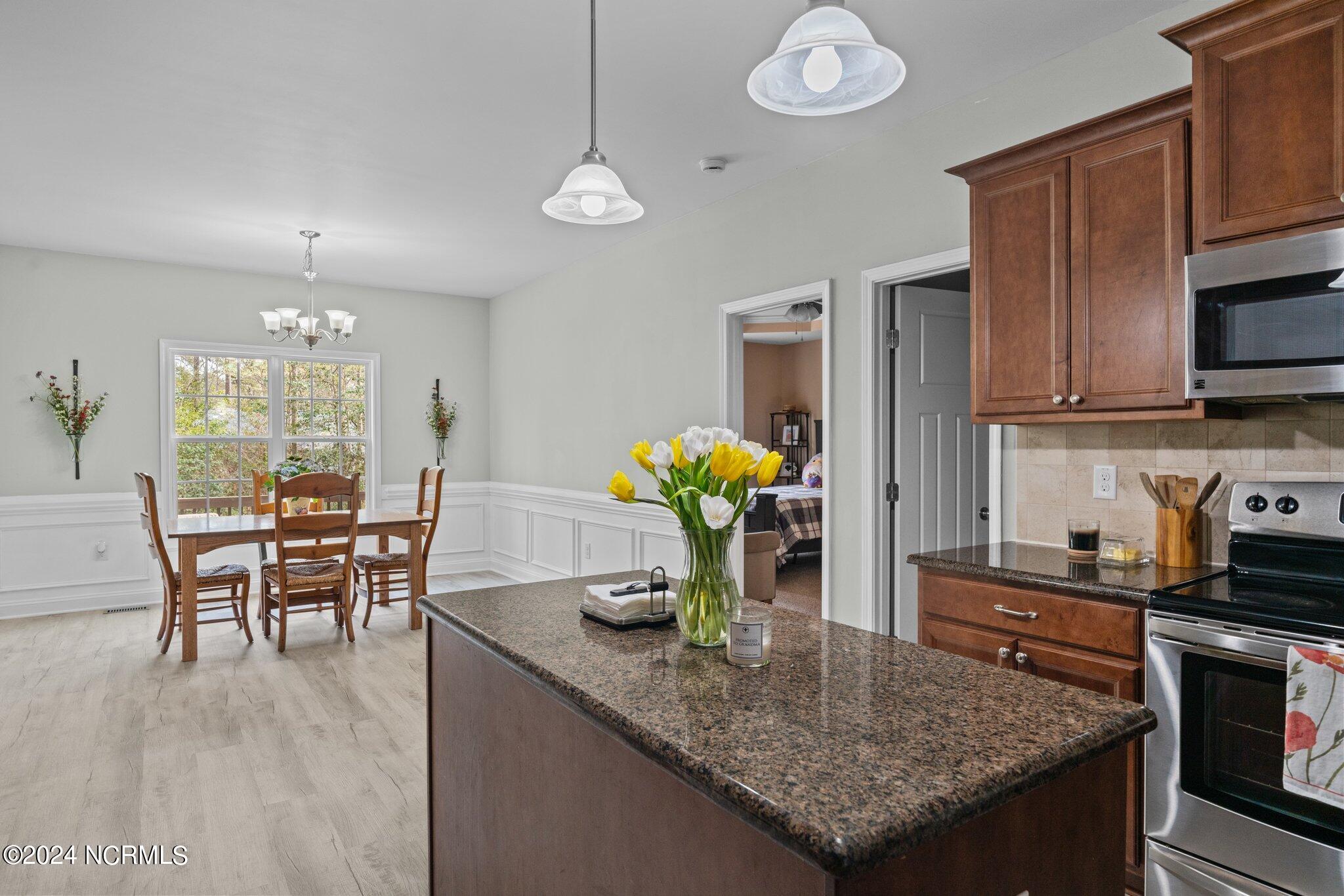 1734 Irish Boulevard