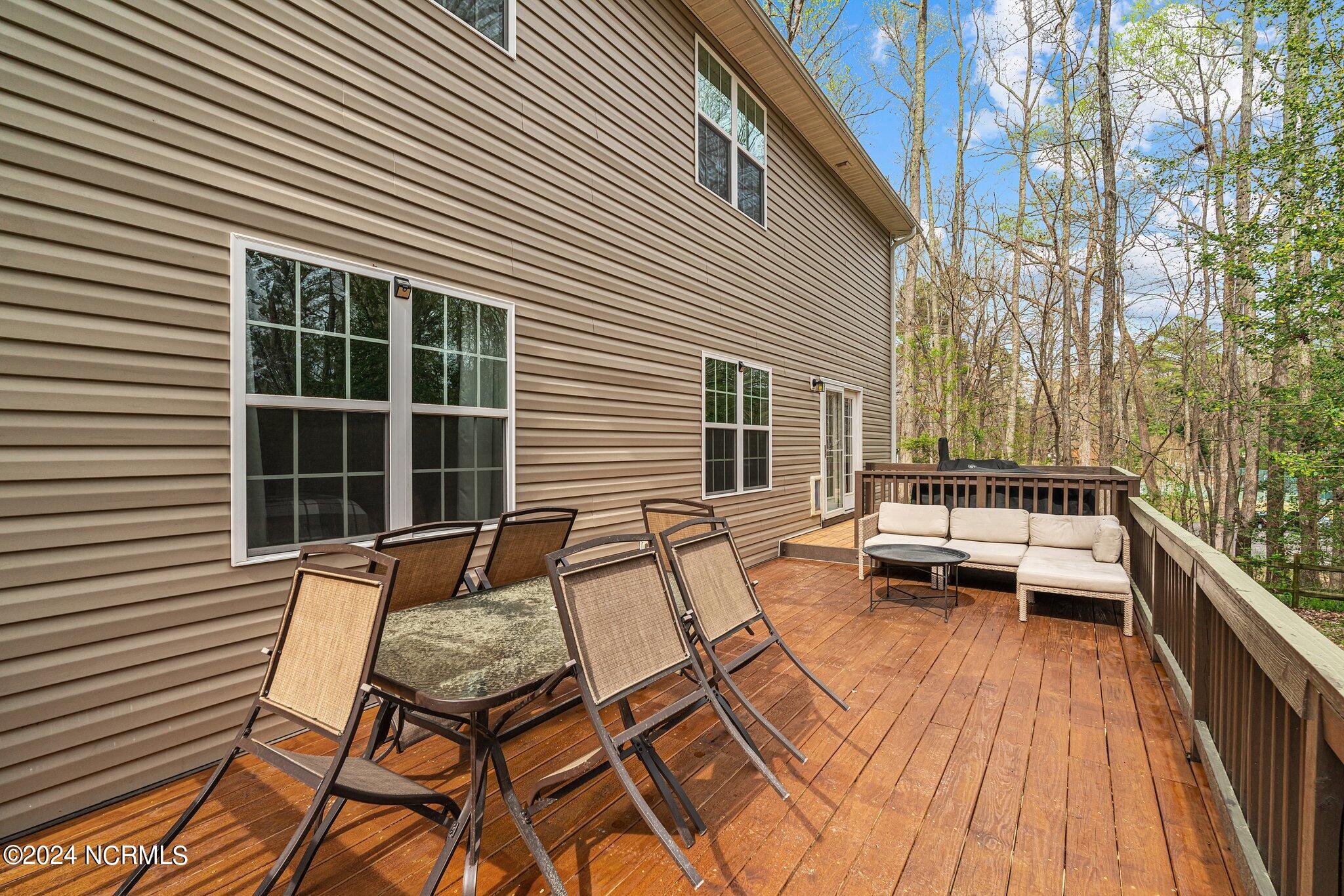 1734 Irish Boulevard