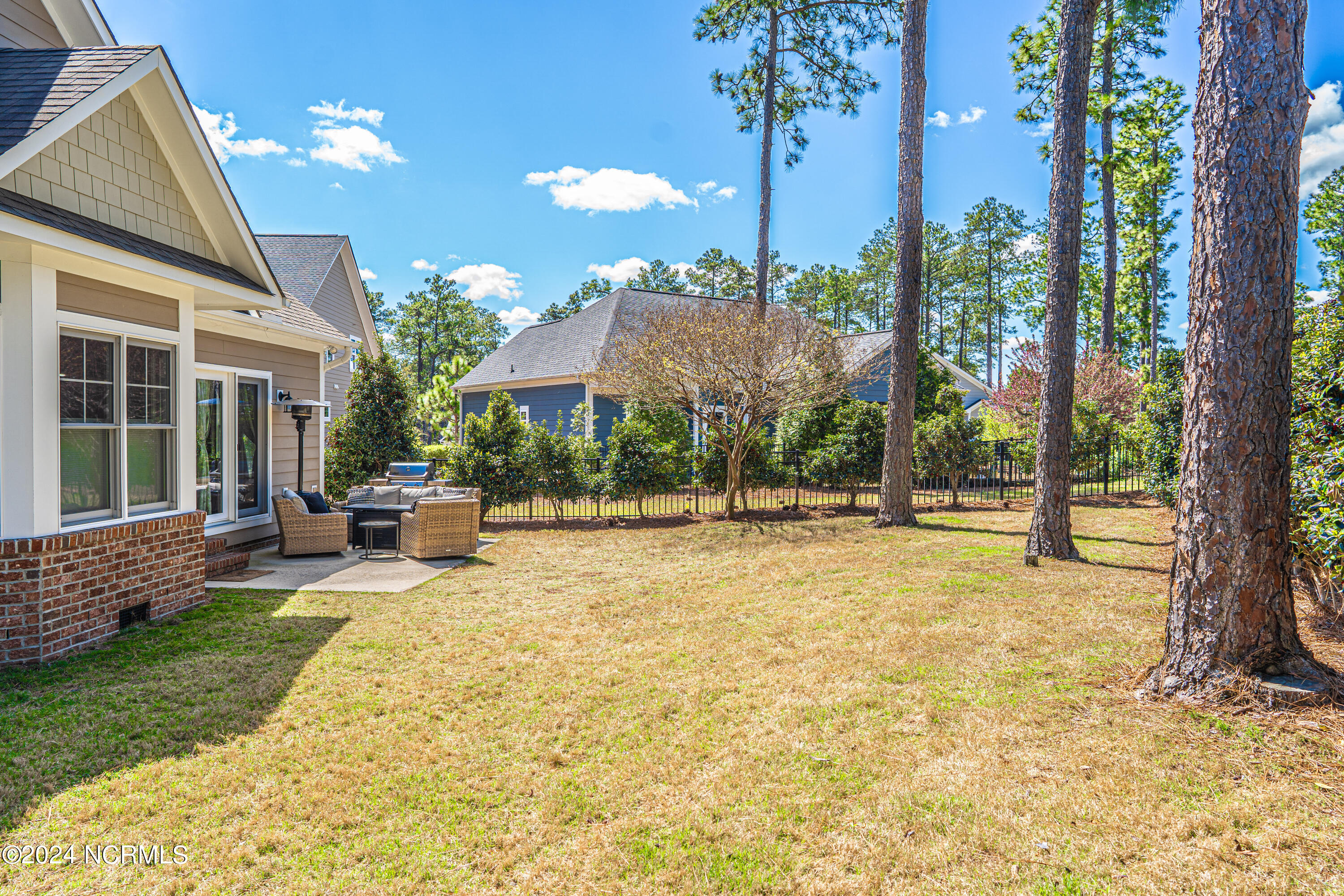 130 S Bracken Fern Lane