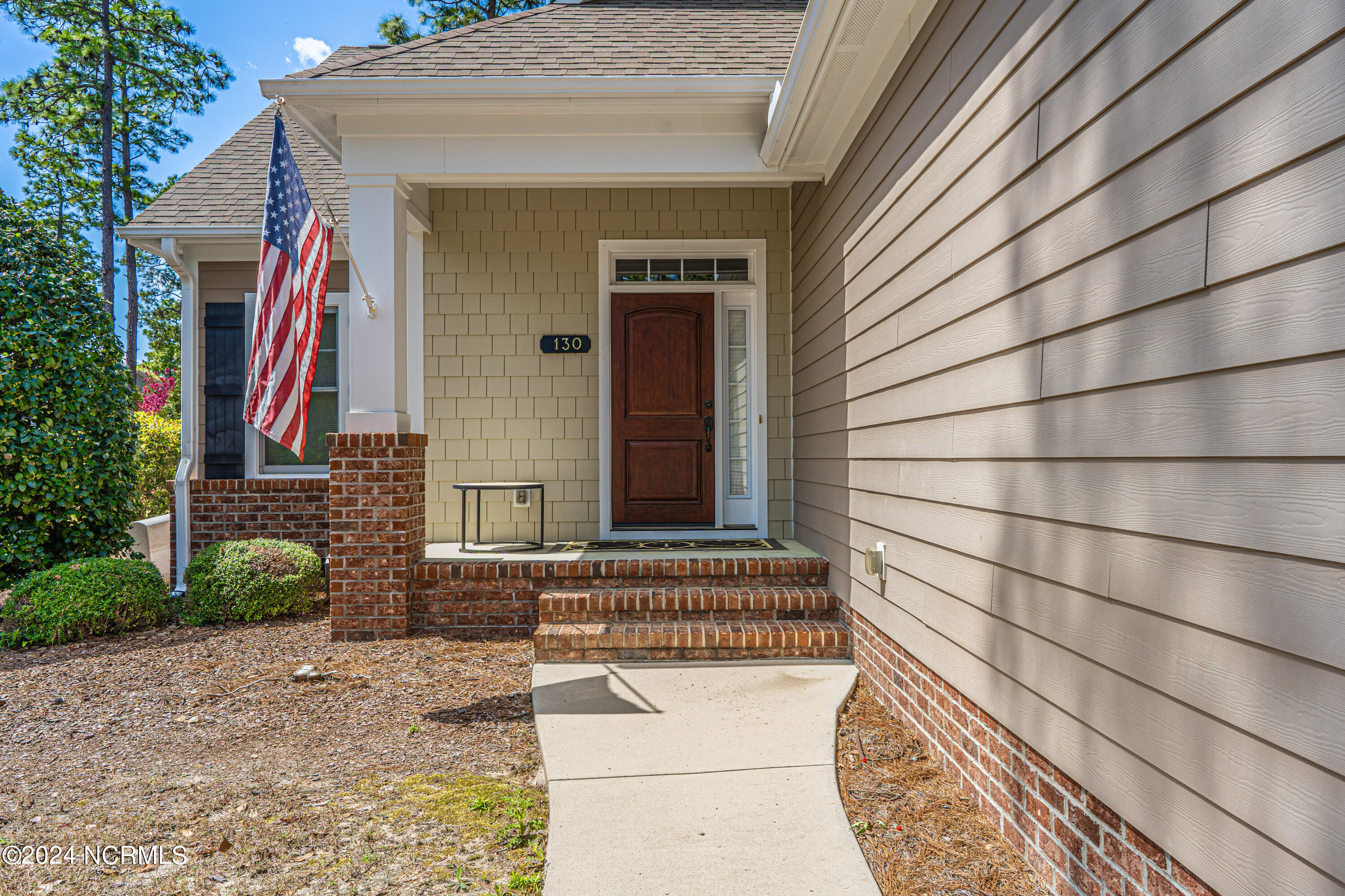 130 S Bracken Fern Lane