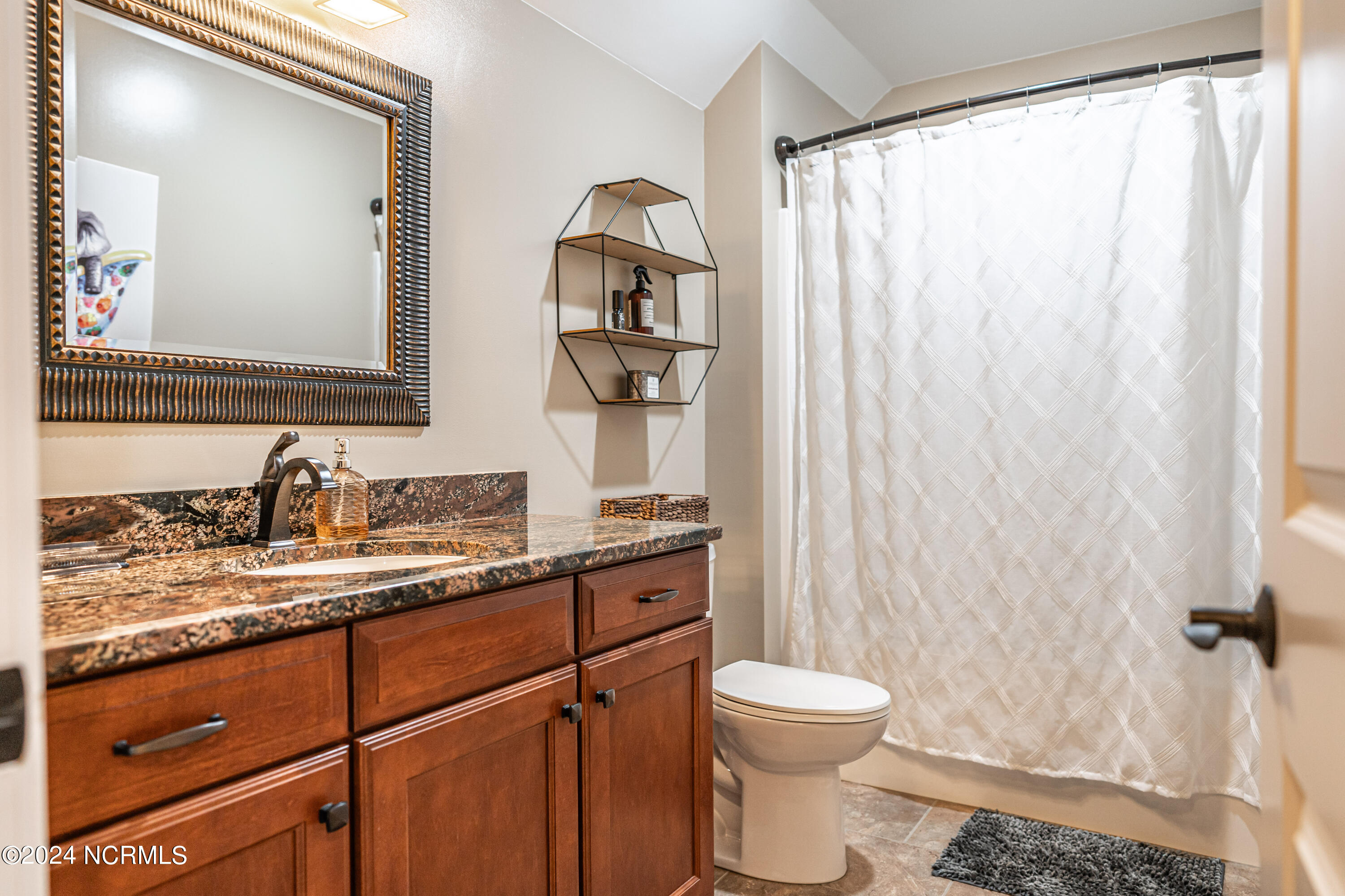 130 S Bracken Fern Lane