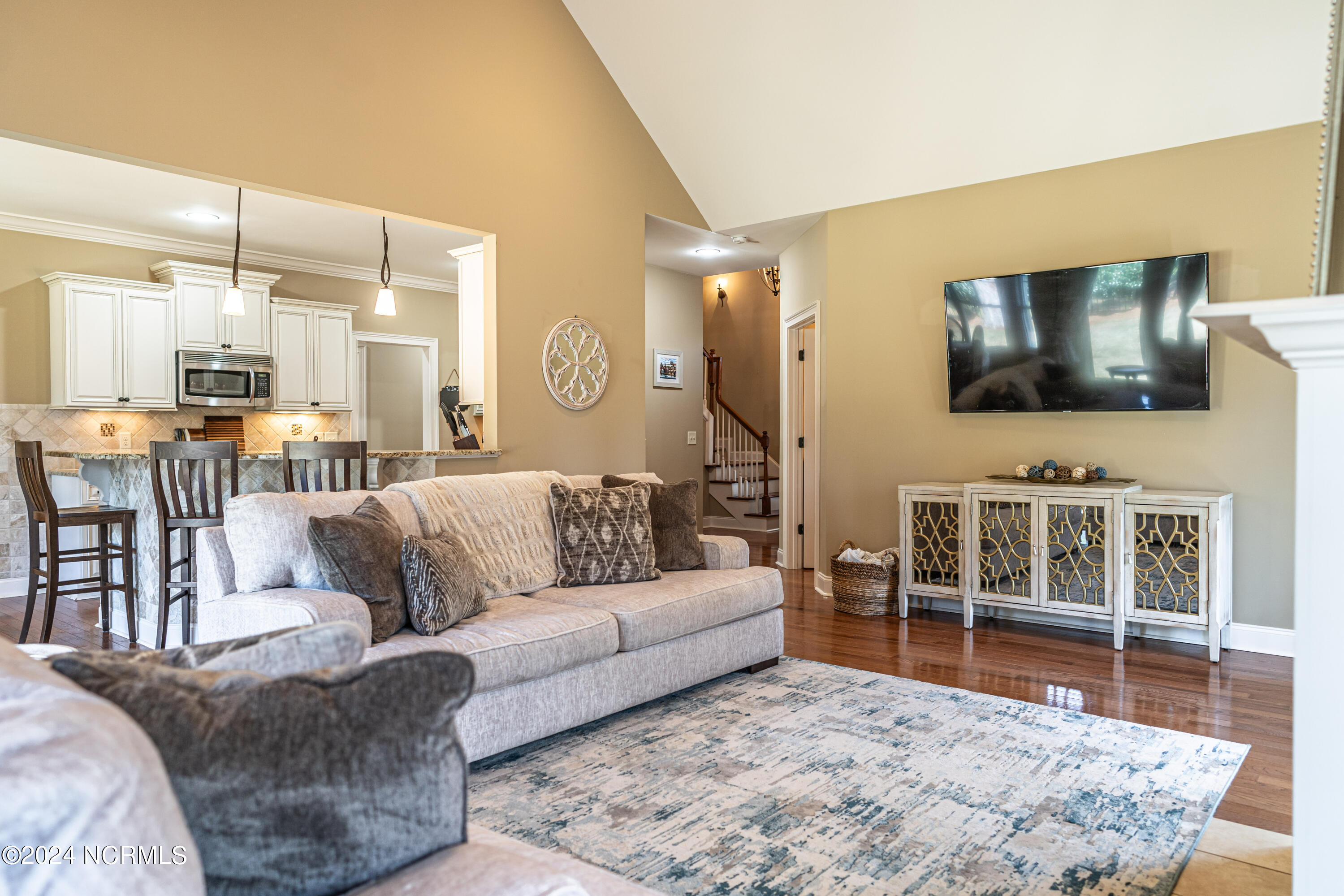 130 S Bracken Fern Lane