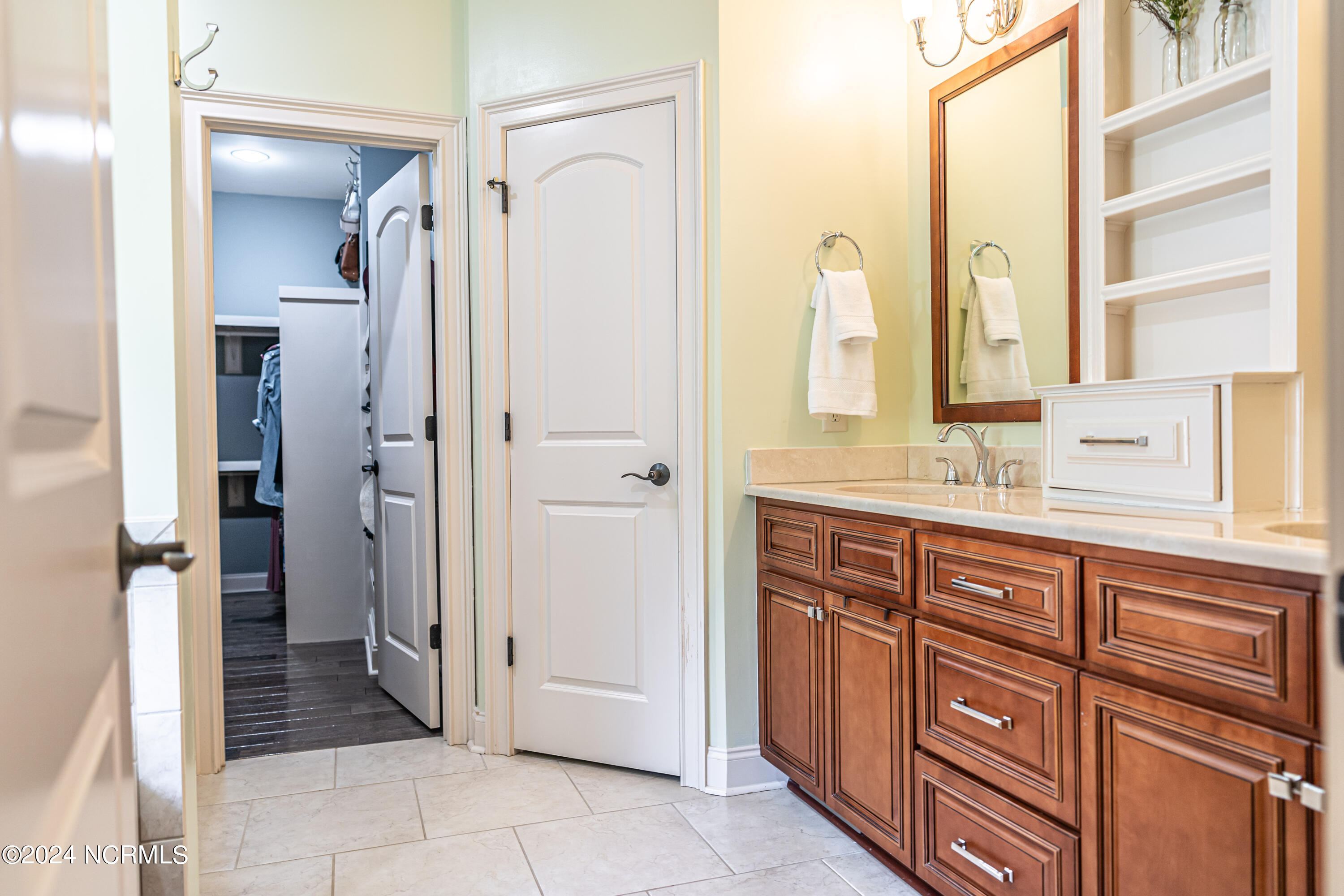 130 S Bracken Fern Lane