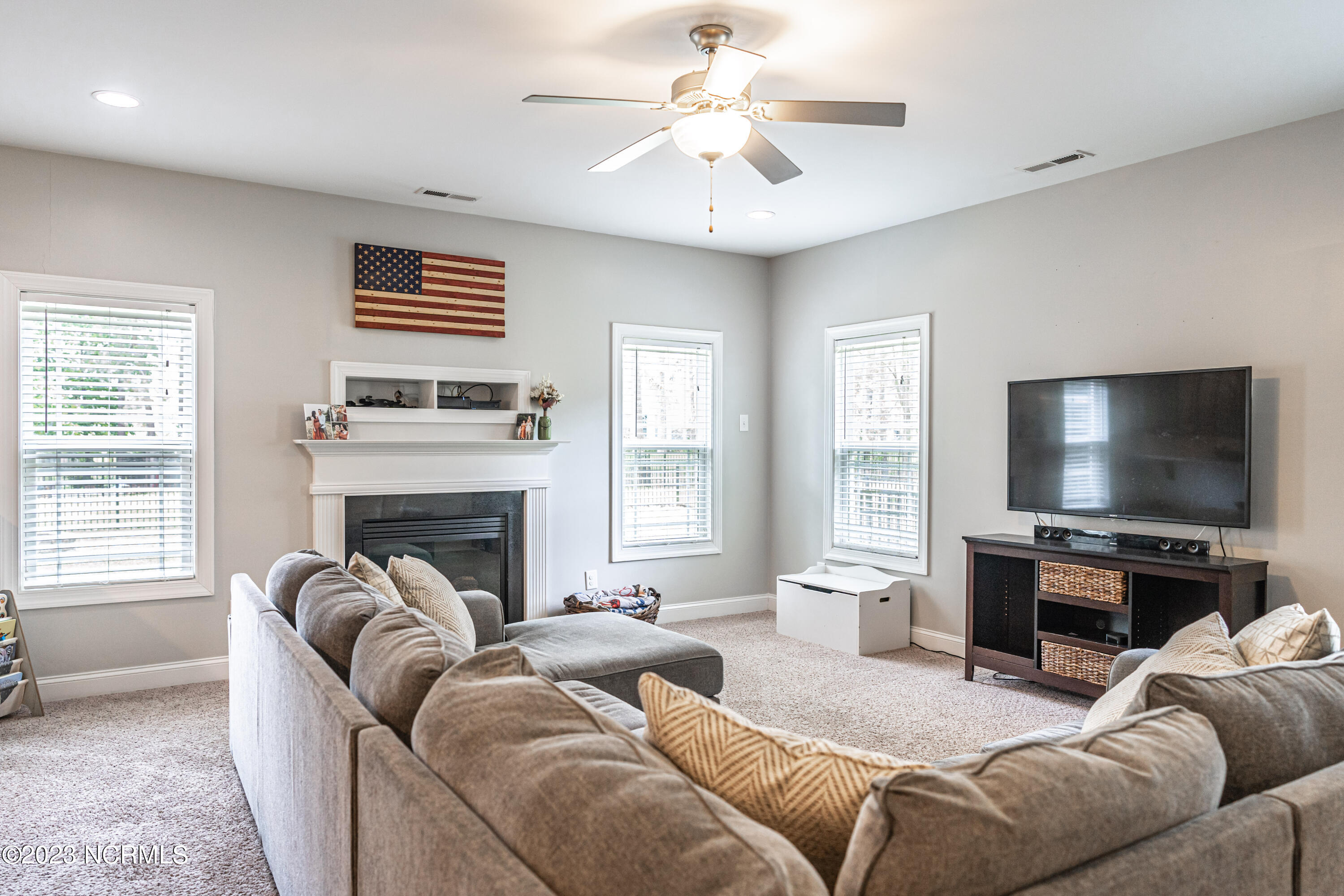 720 Legacy Lakes Way