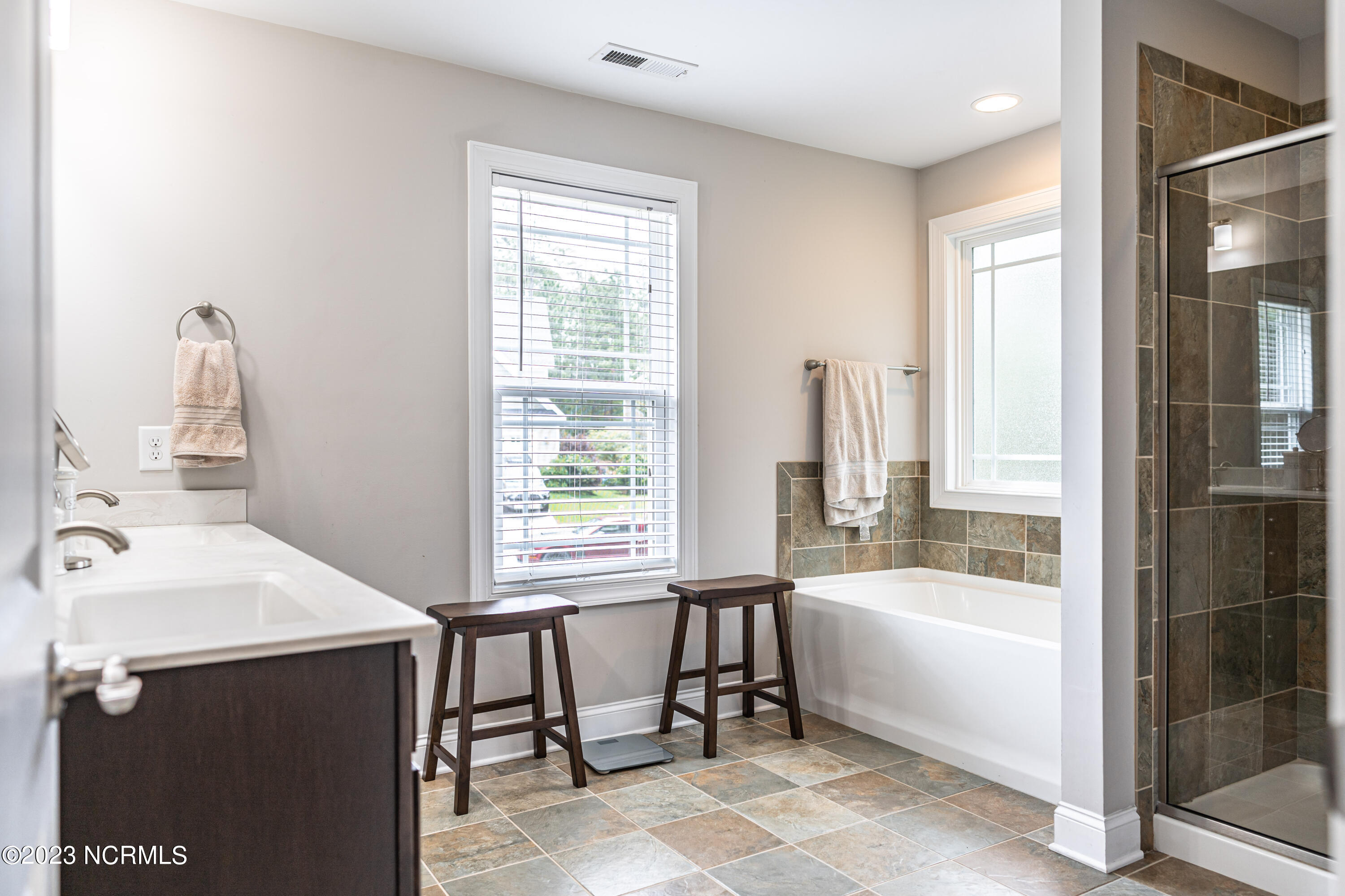 720 Legacy Lakes Way