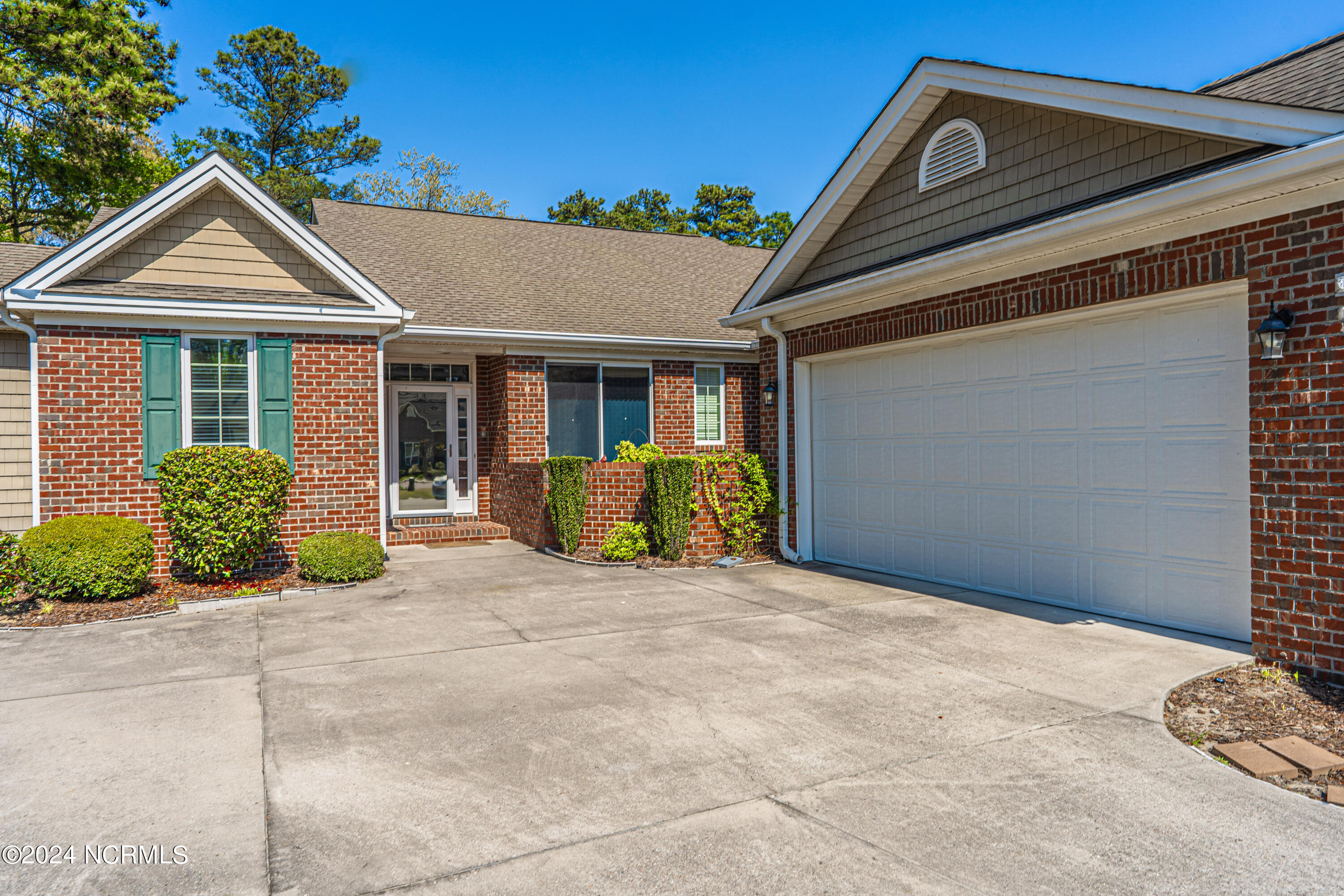 430 Lighthorse Circle