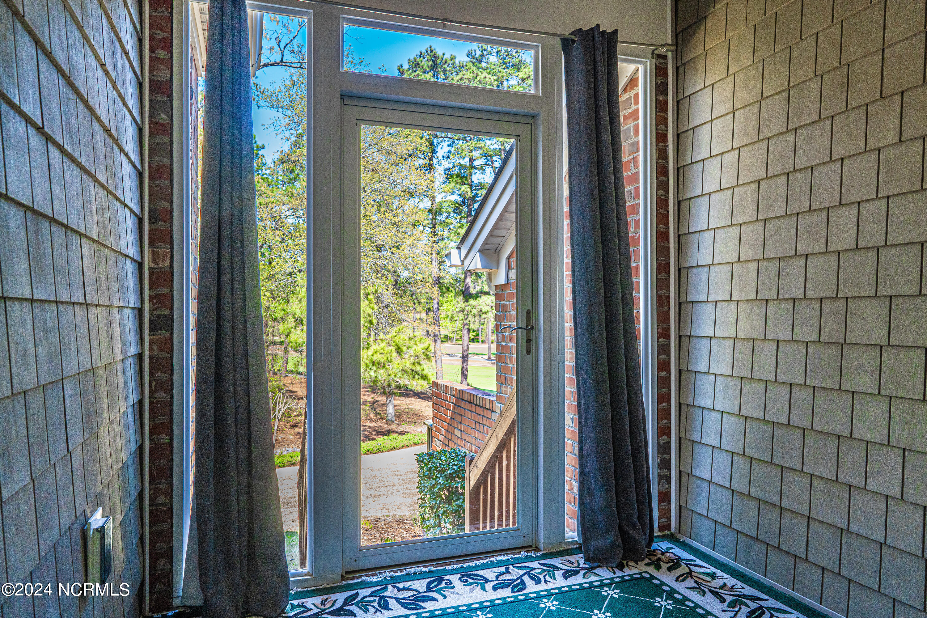 430 Lighthorse Circle