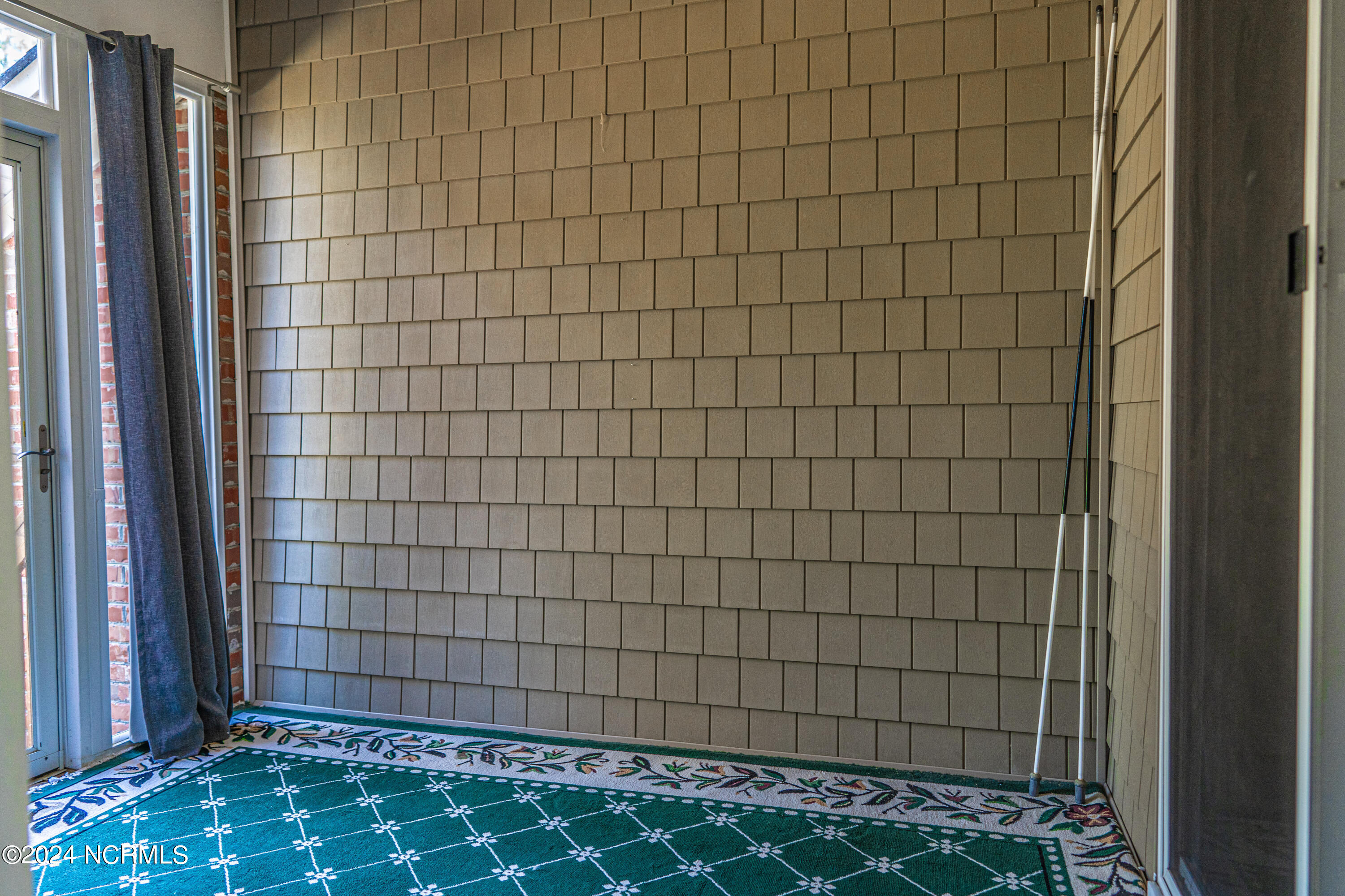 430 Lighthorse Circle